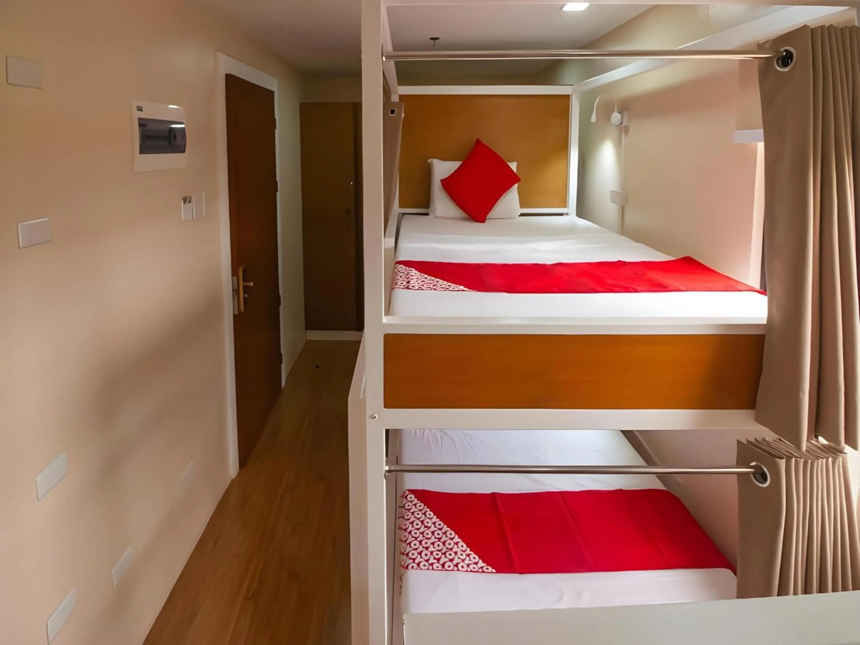 Bedroom, Bed in Super OYO 832 The Teepee Place Hostel & Residence Inn