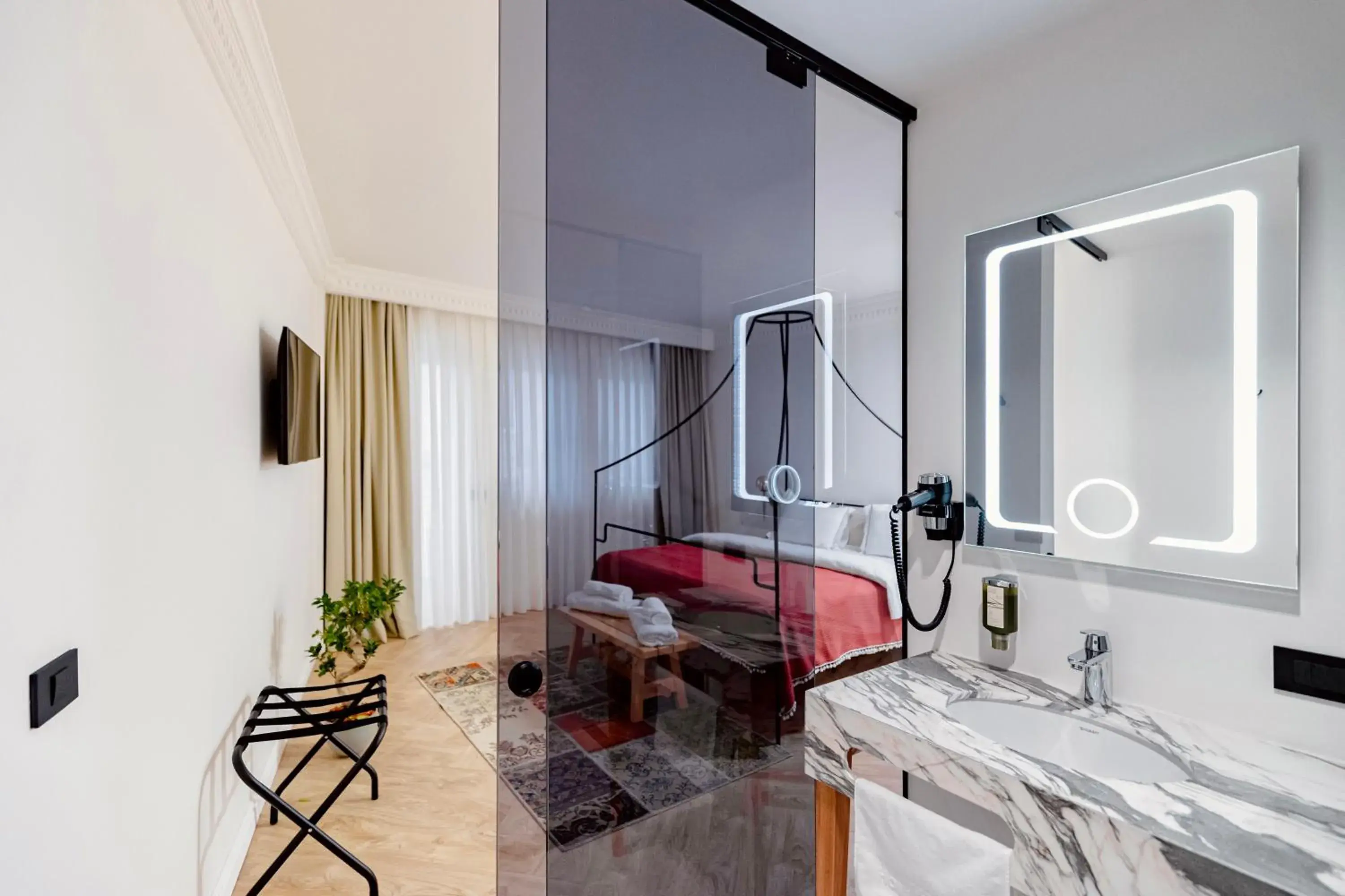 Double Room - single occupancy in Garden Downtown Prishtina Double Room - single occupancy in Garden Downtown Prishtina