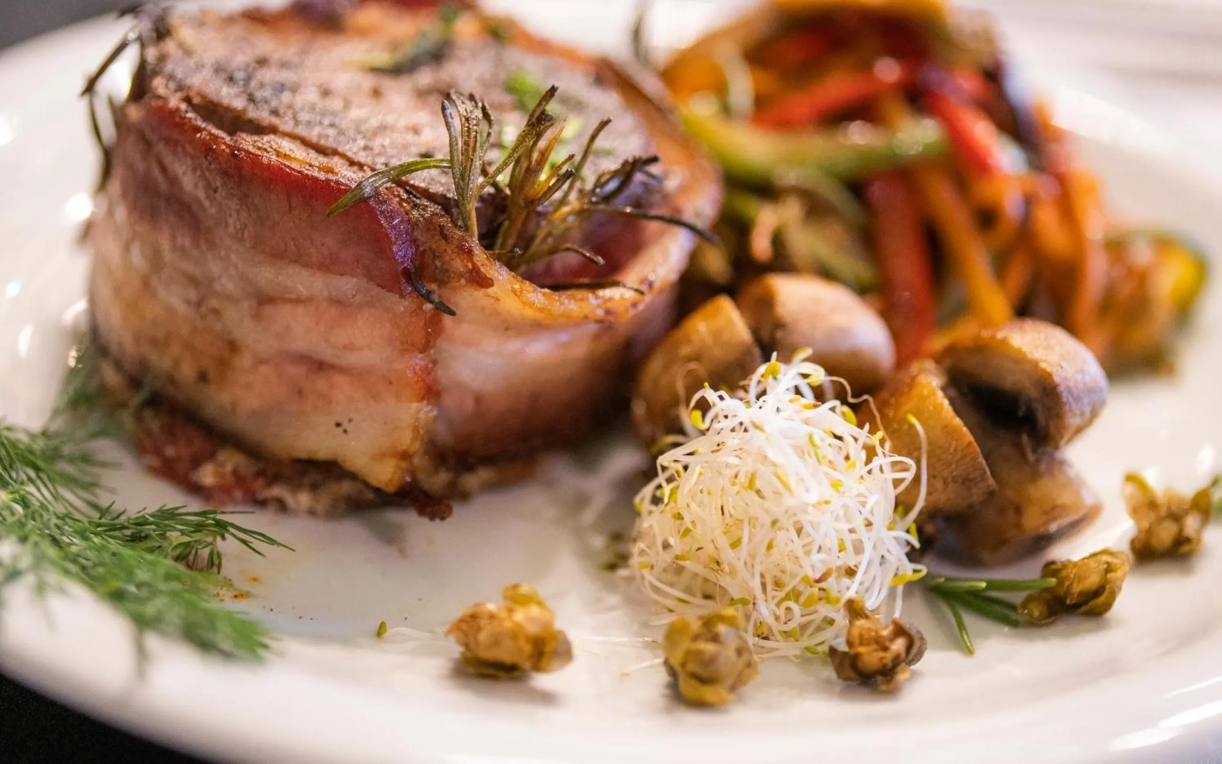 Restaurant/places to eat in El Conquistador Hotel