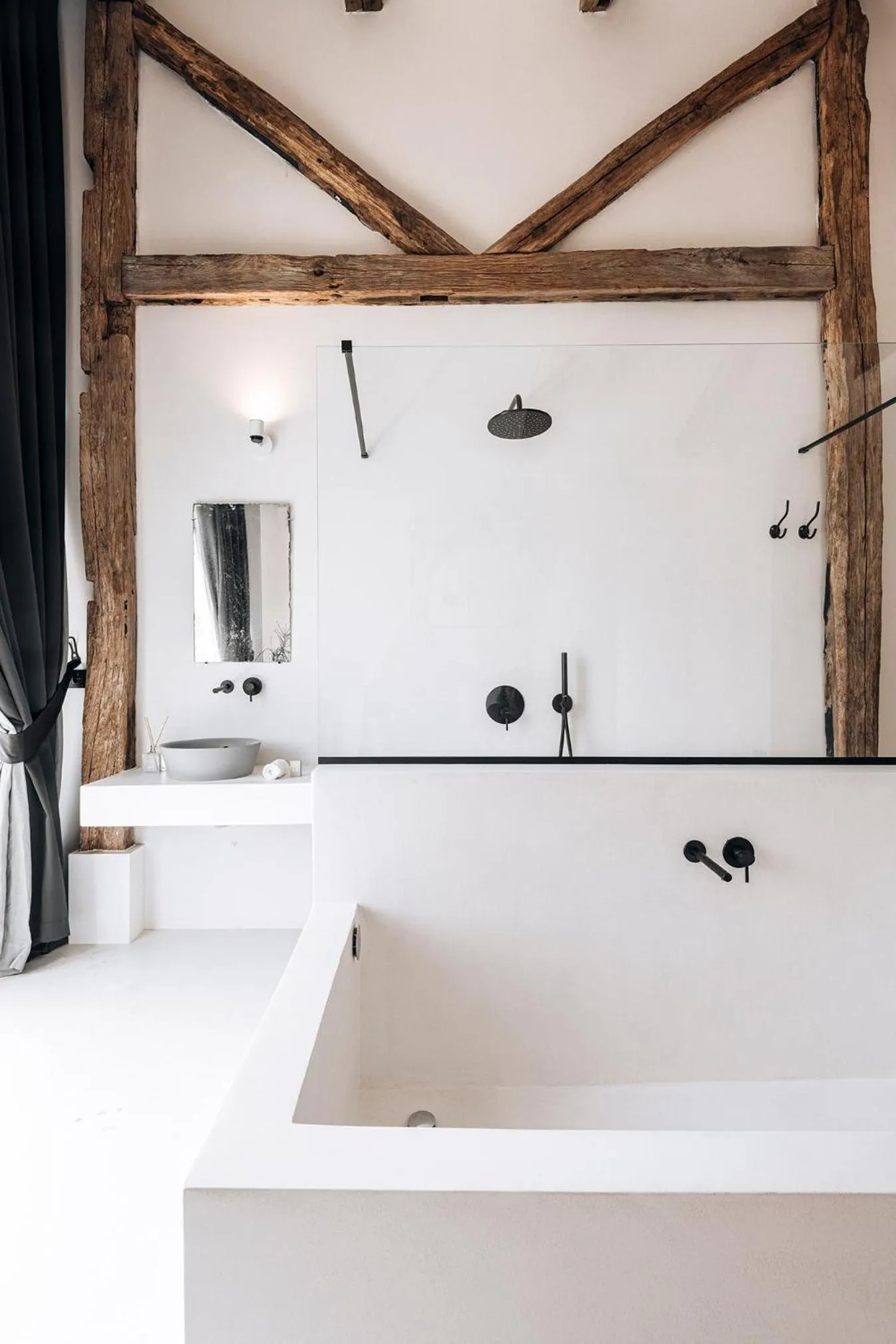 Bathroom in To Be Social House