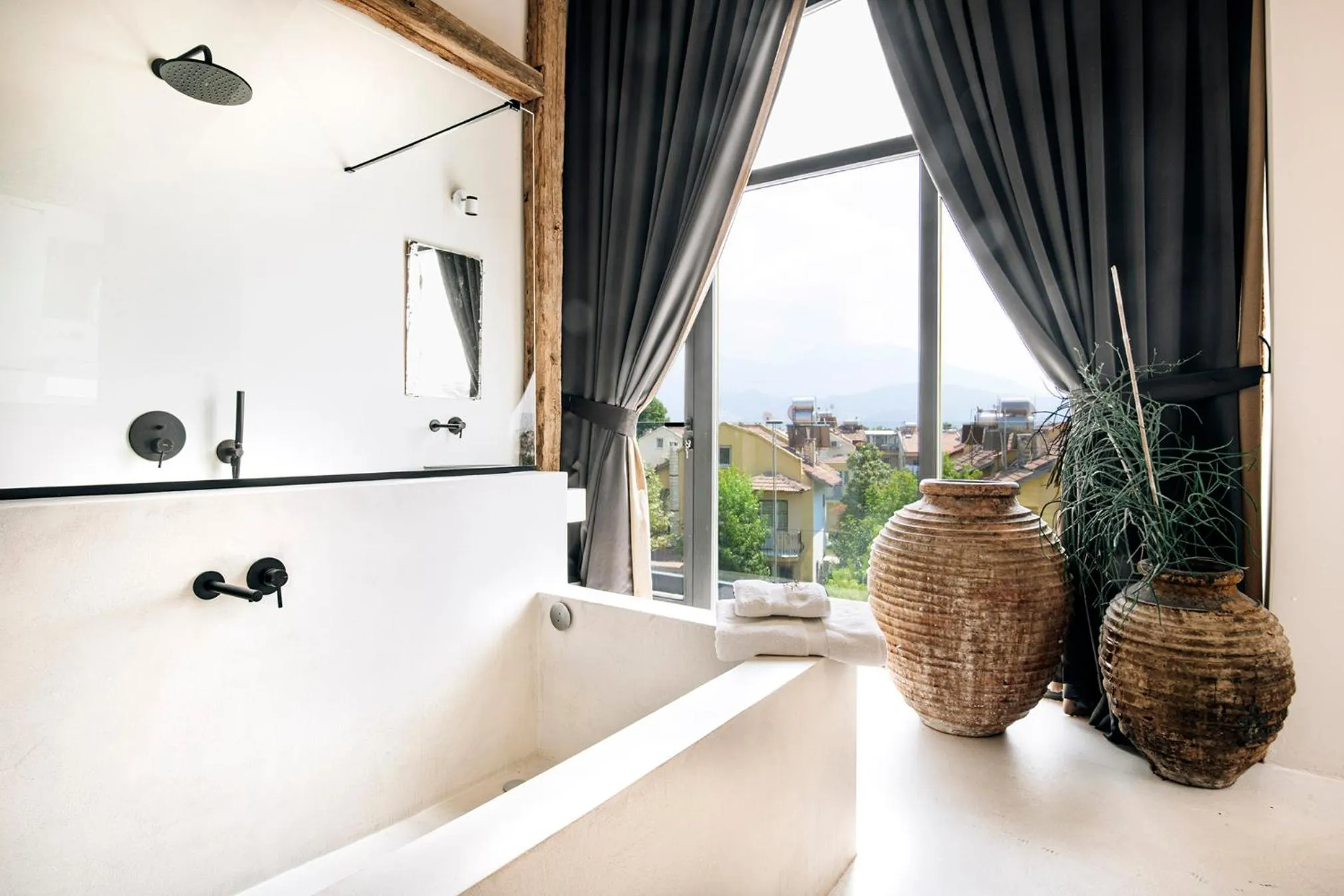 Bathroom in To Be Social House