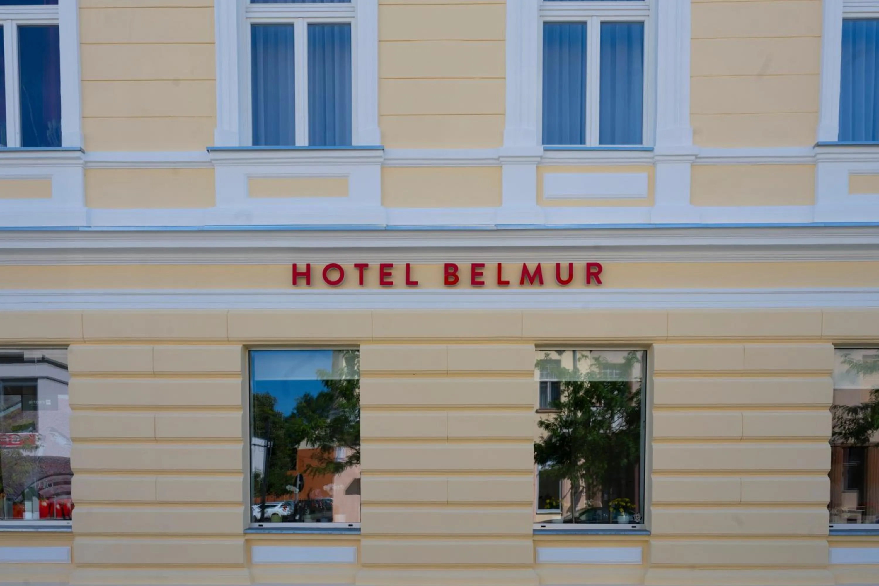 Facade/entrance in Hotel Belmur