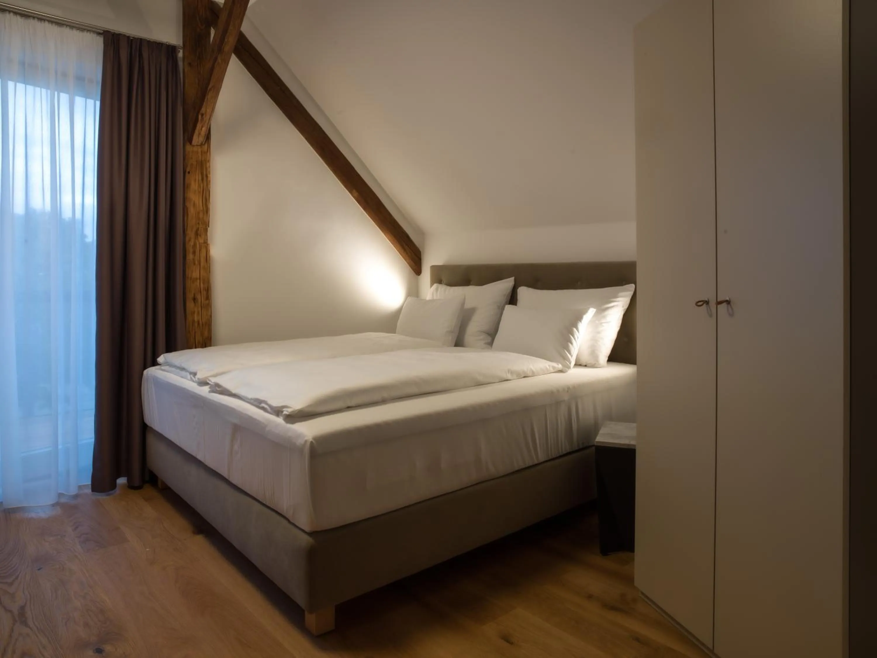 Bedroom, Bed in Hotel Belmur