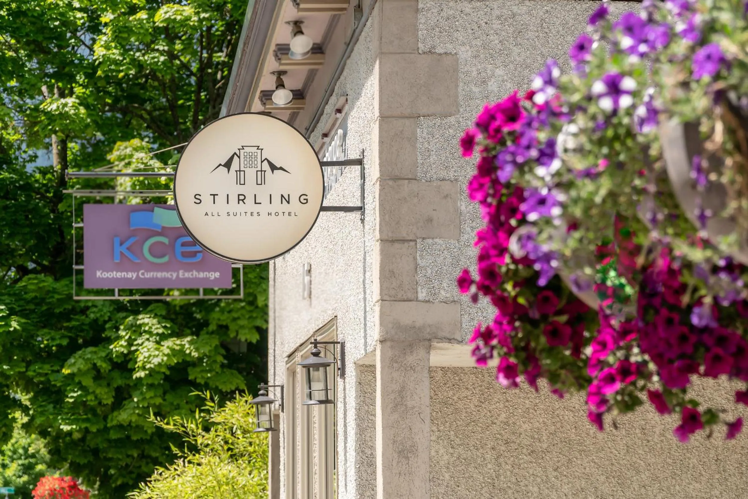 Property logo or sign in Stirling All Suites Hotel