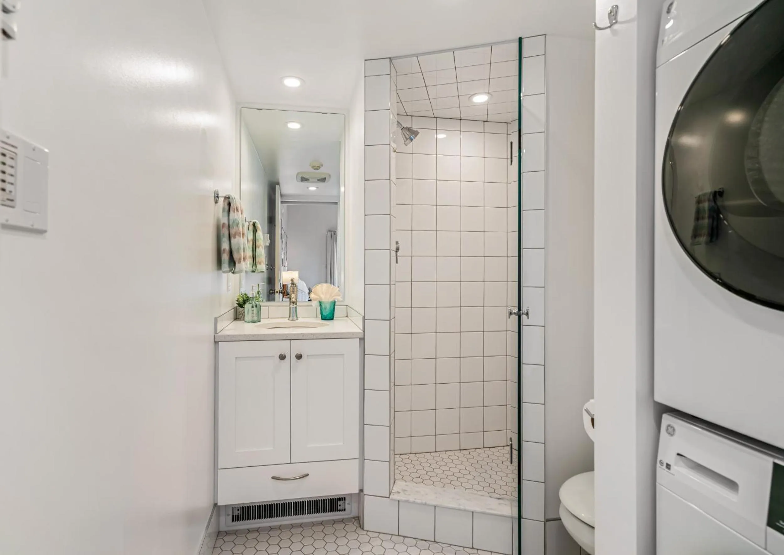 Shower in Stirling All Suites Hotel