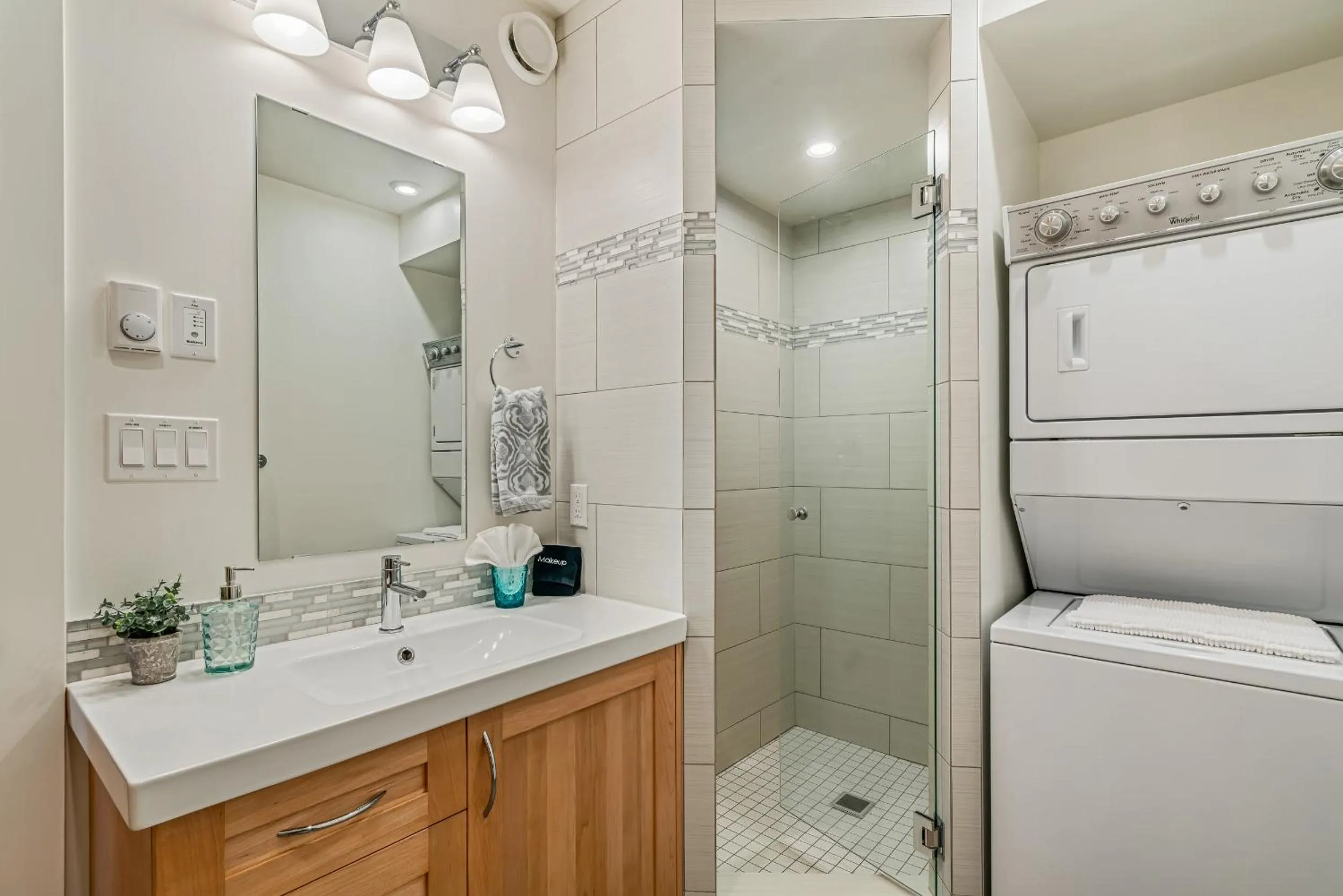 Shower in Stirling All Suites Hotel