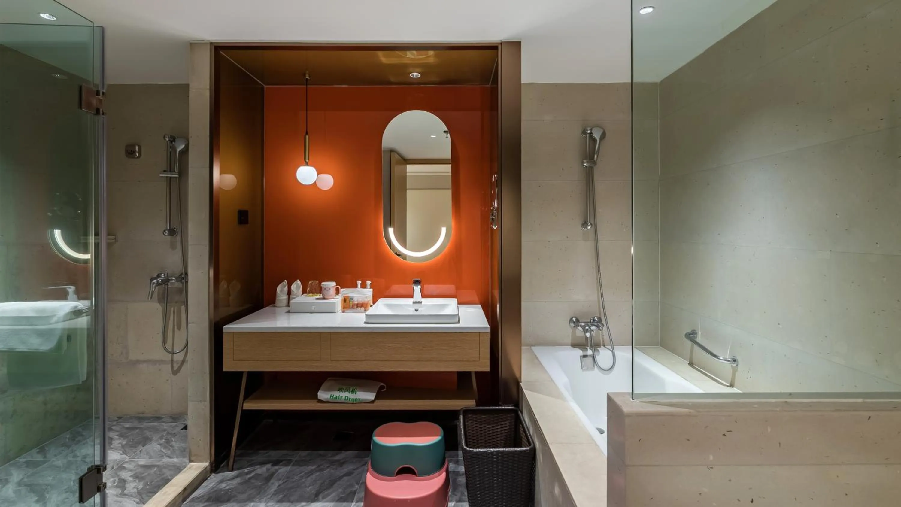 Toilet in Holiday Inn Chongqing Guanyinqiao, an IHG Hotel