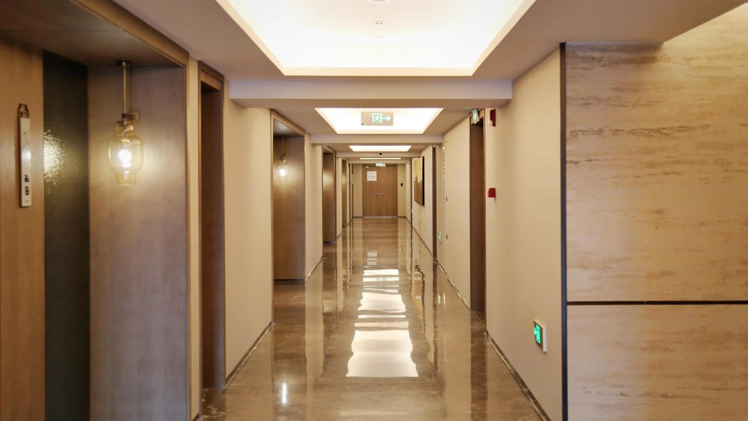 Restaurant/places to eat in Crowne Plaza Hohhot City Center