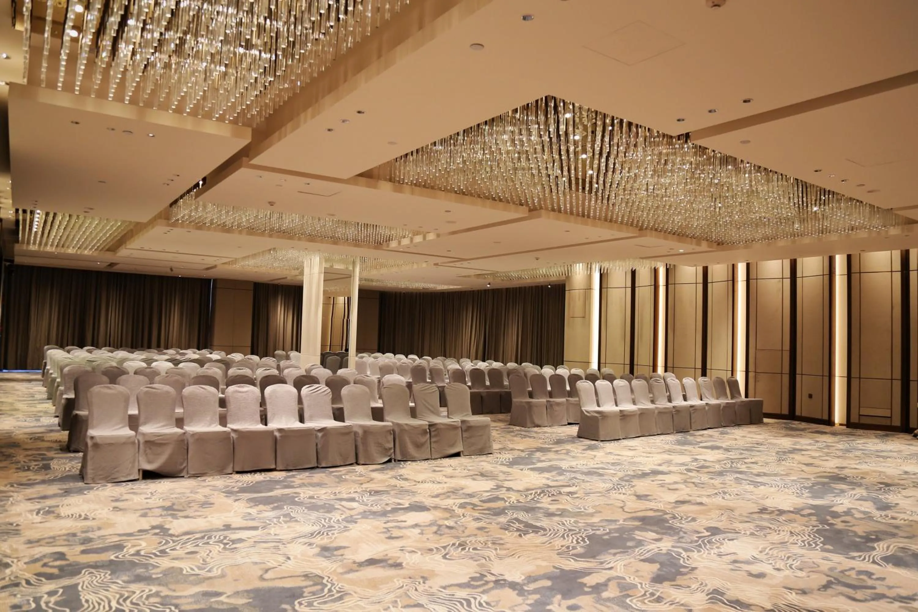 Meeting/conference room in Crowne Plaza Hohhot City Center