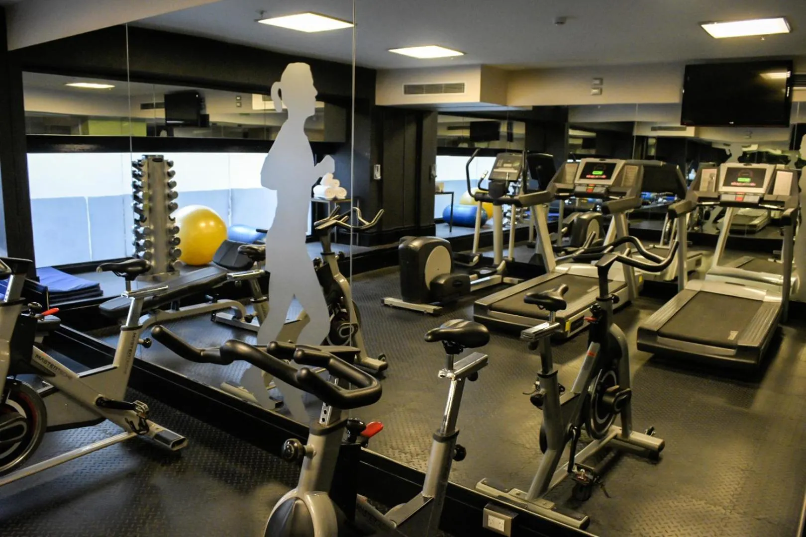 Fitness centre/facilities in Savoy Hotel