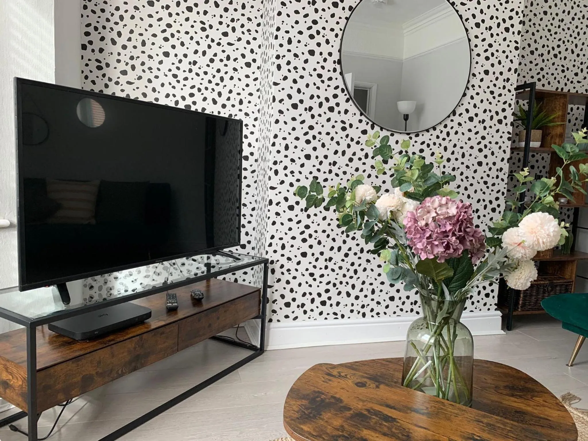 Kitchen or kitchenette in House of cosy dots