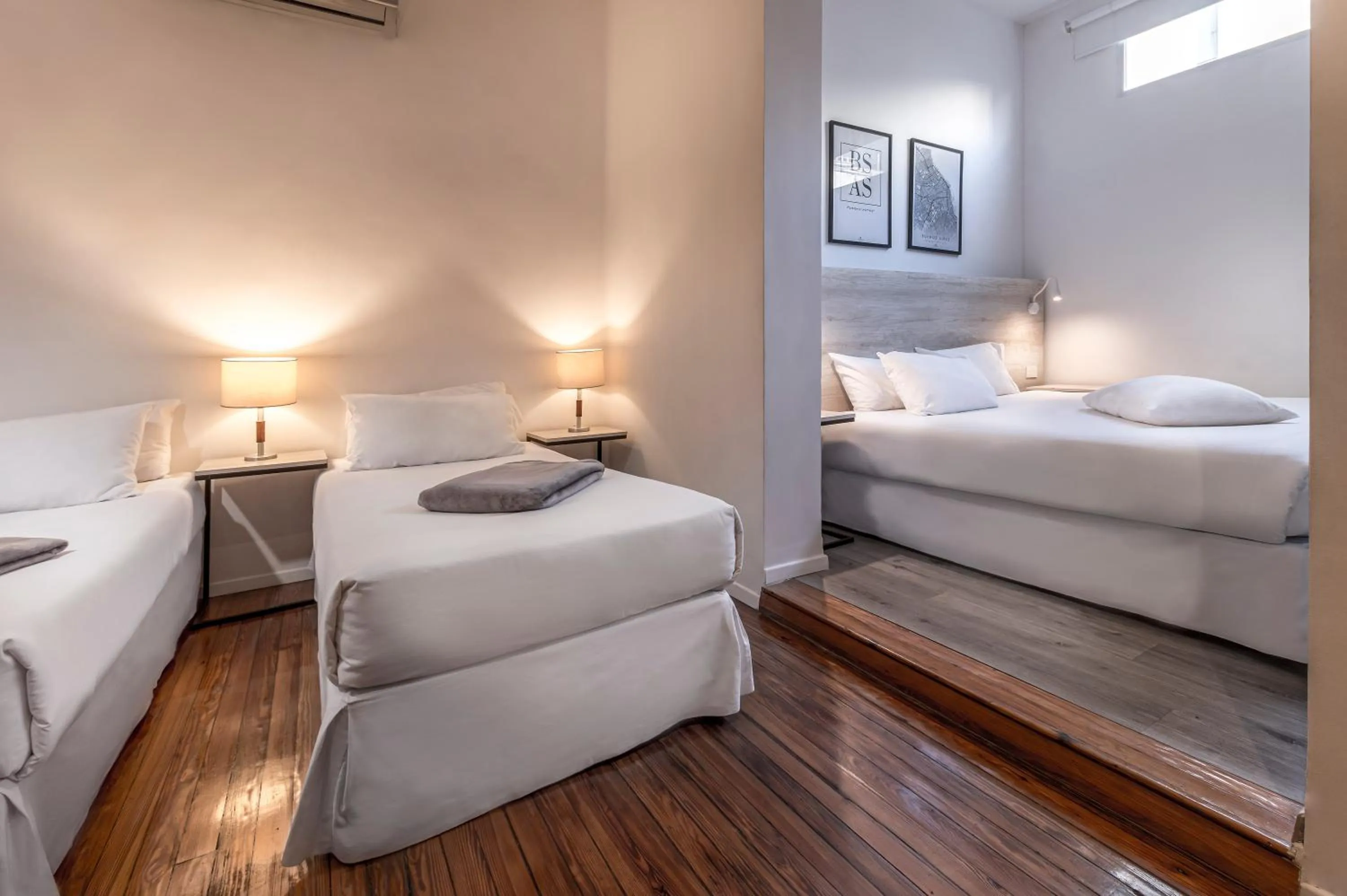 Bedroom, Bed in Up Tribeca