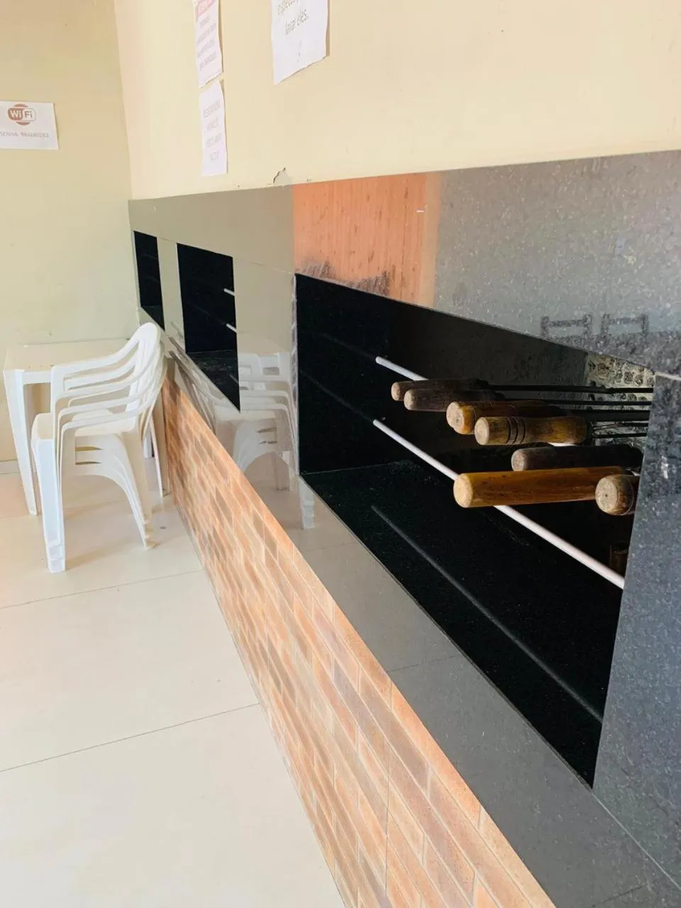 Restaurant/places to eat in Pousada Portal da Praia