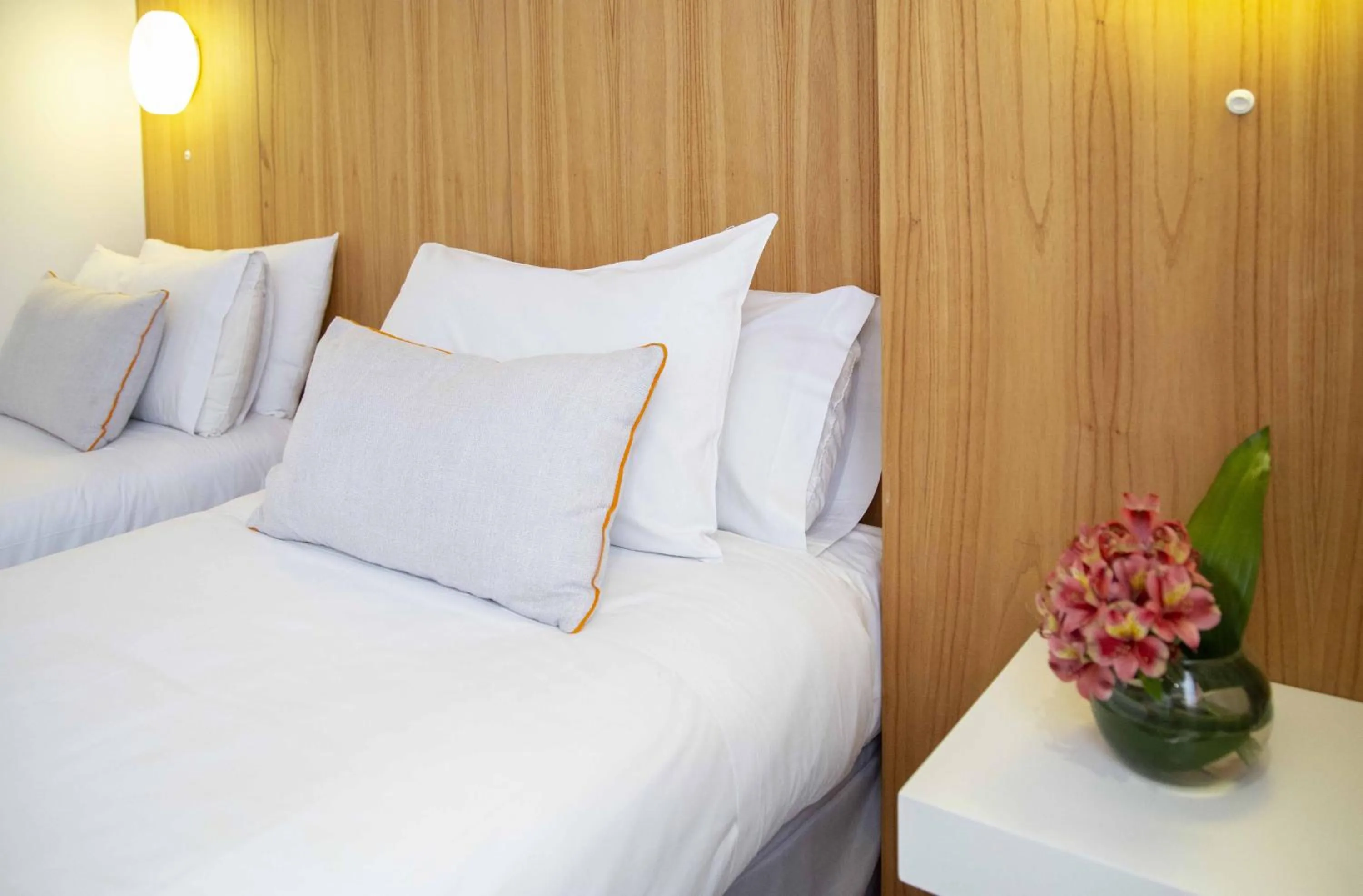 Bed in Deco Collection