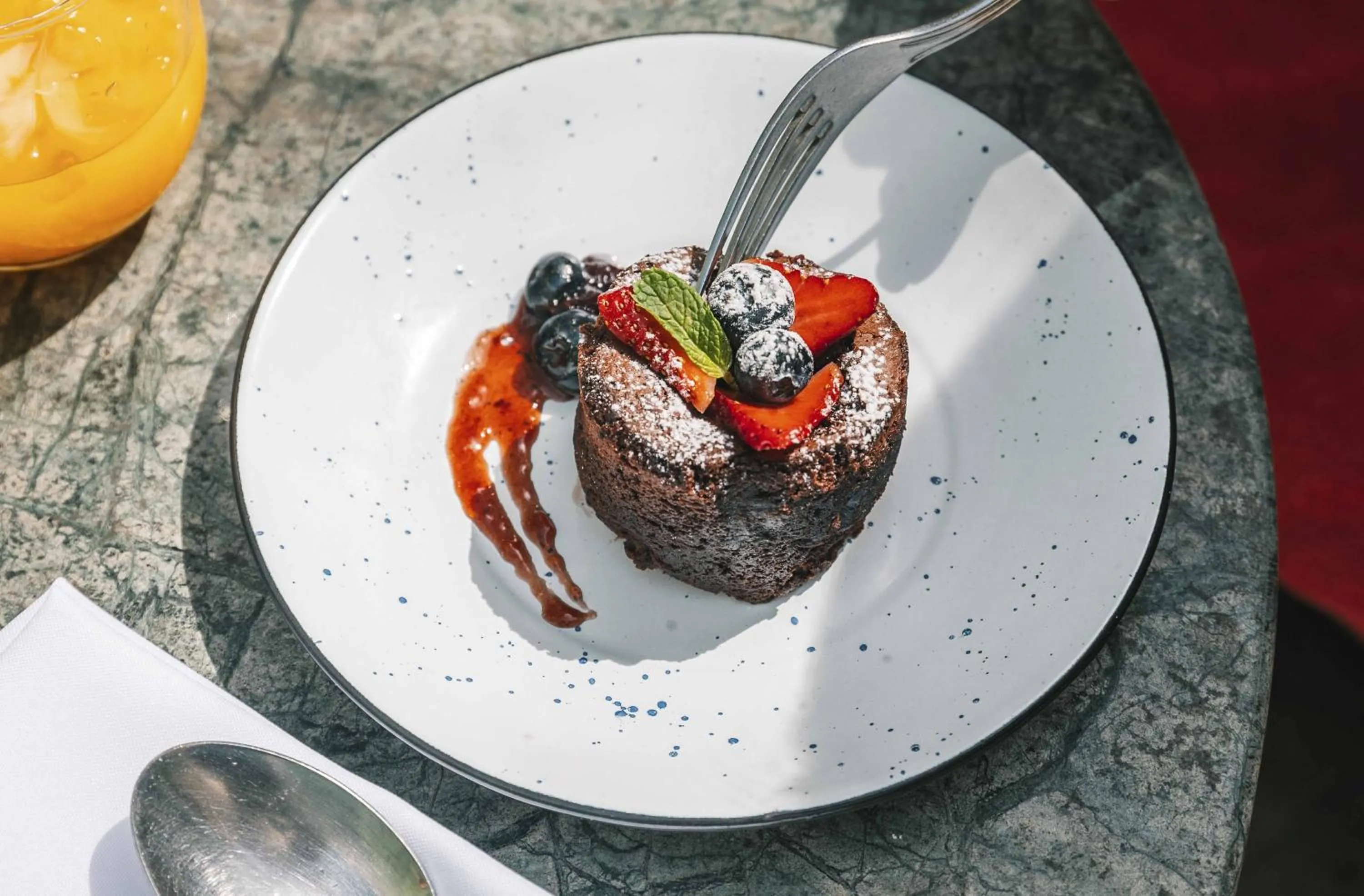 Dinner in Deco Collection