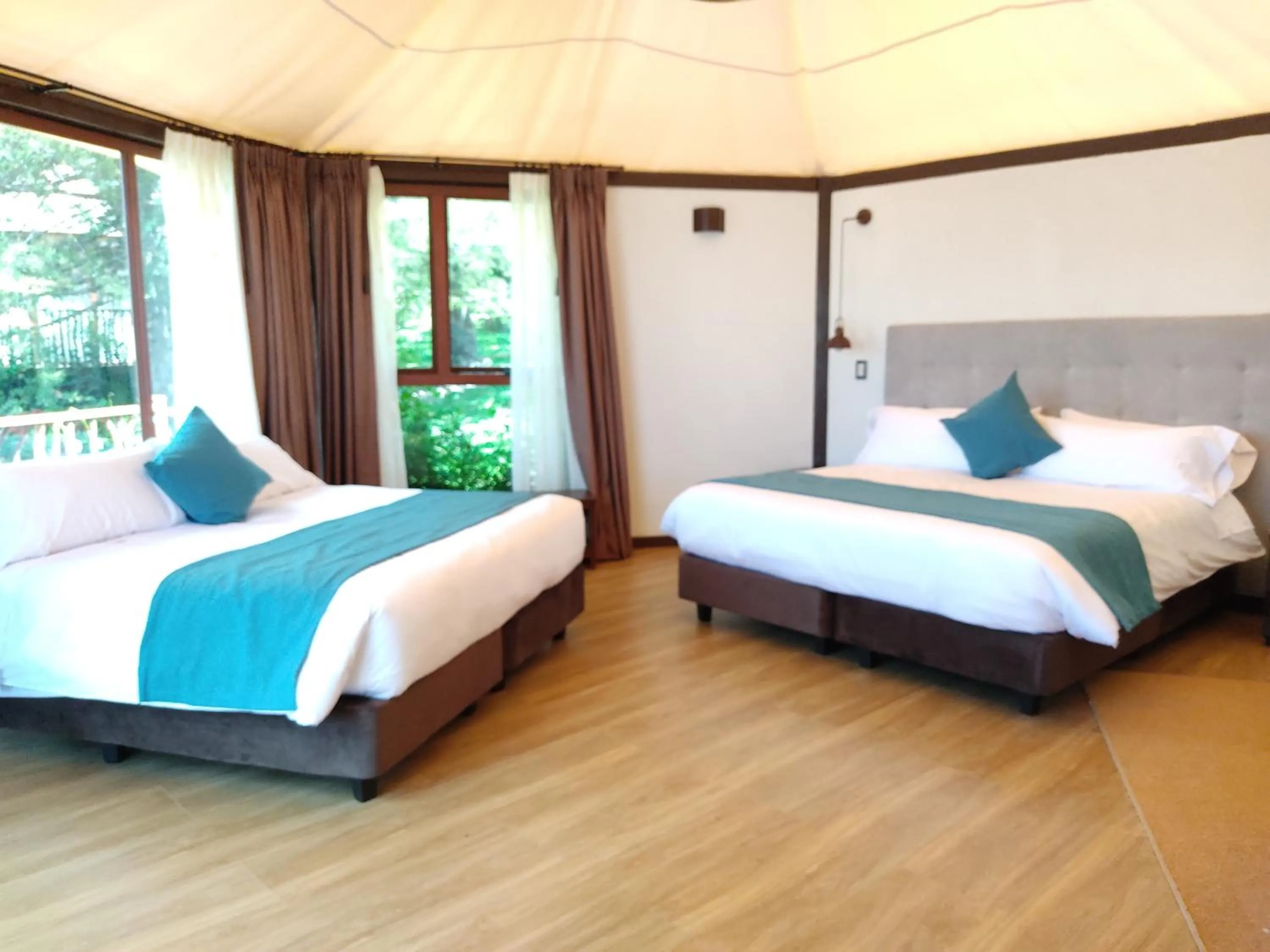 Family, Bed in GENKI LUXURY GLAMPING
