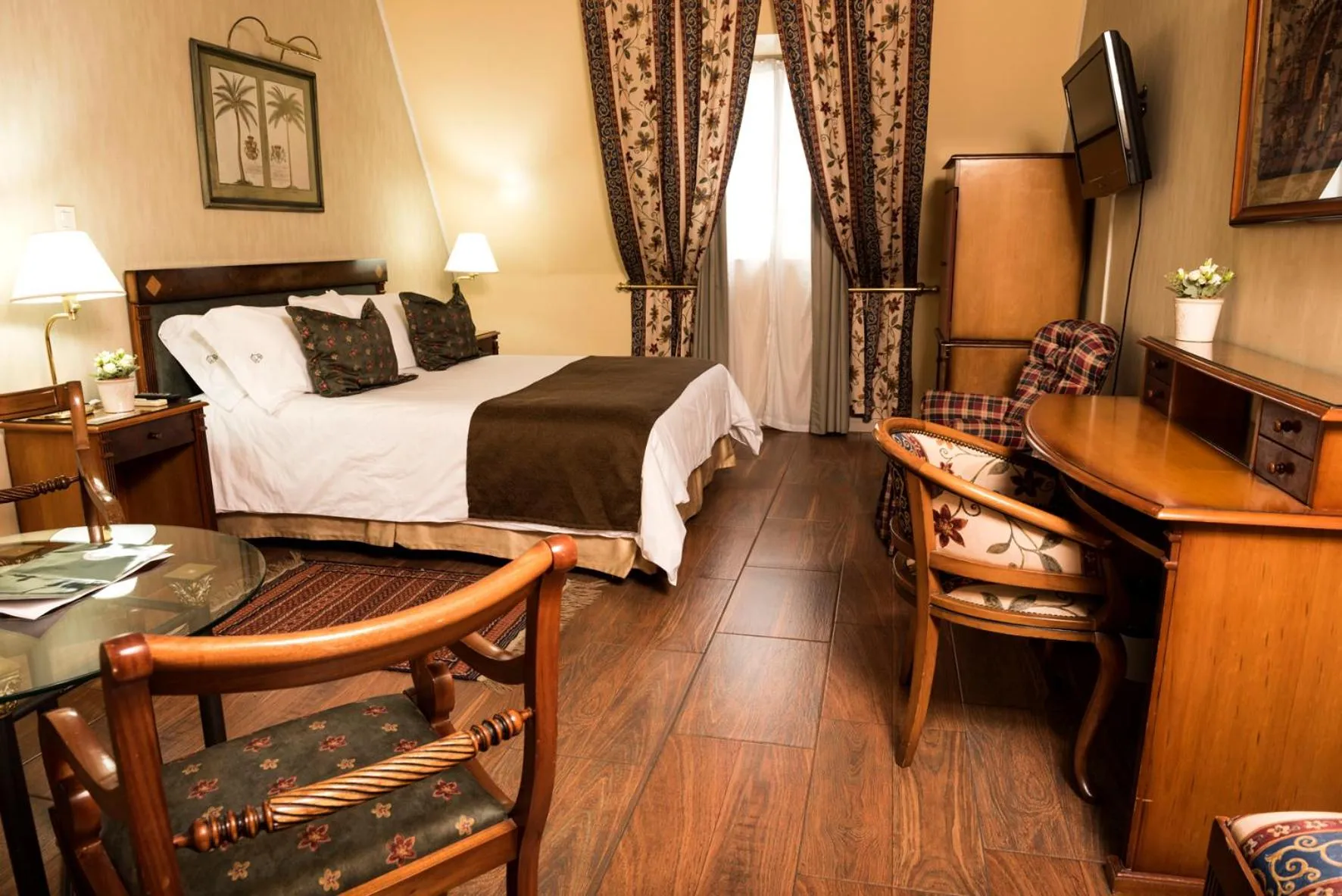 Bed in Mayflower Suites