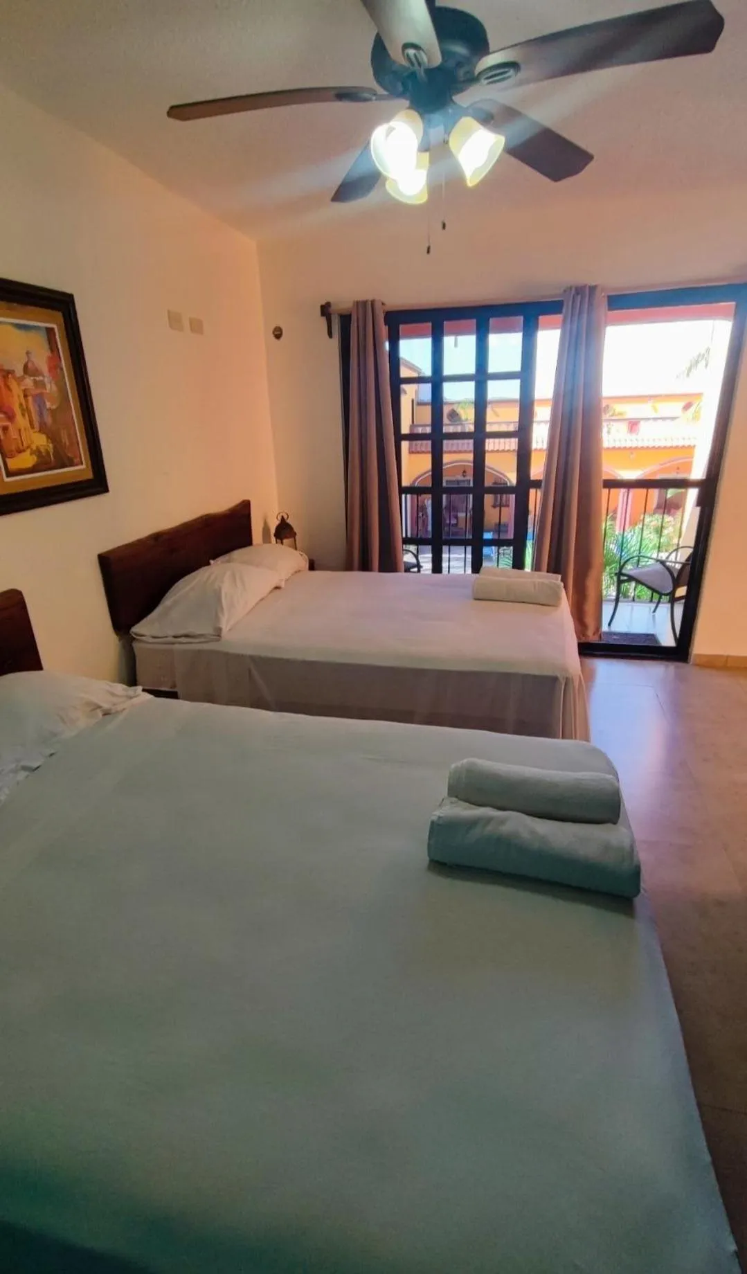 Photo of the whole room in Hacienda Valentina