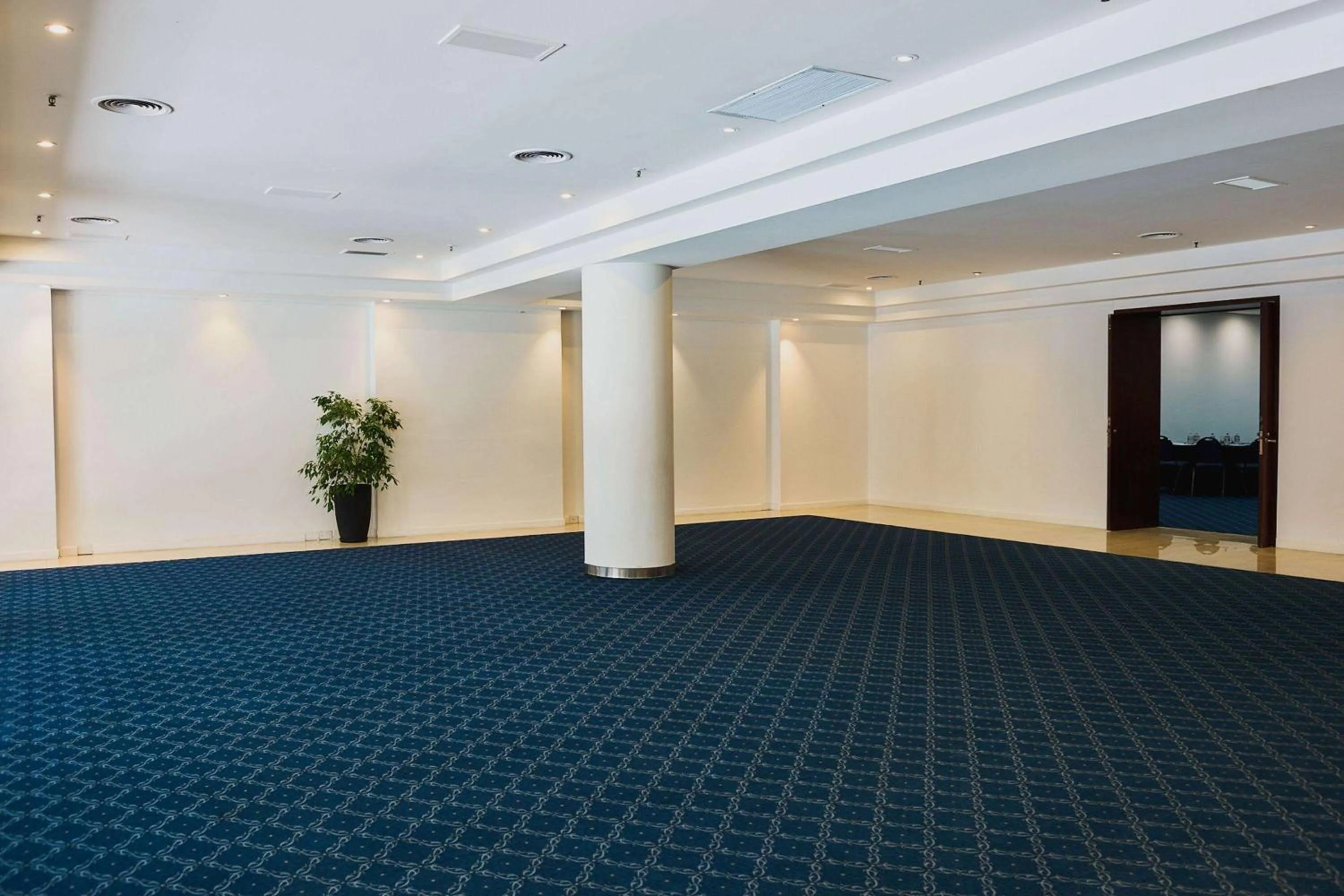 Banquet/Function facilities in Dazzler by Wyndham Buenos Aires San Martin