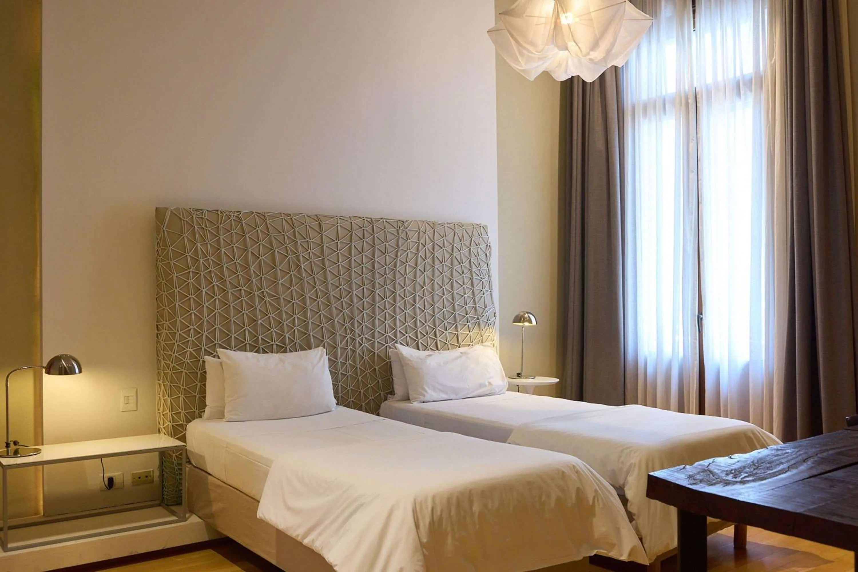 Photo of the whole room, Bed in Esplendor by Wyndham Buenos Aires