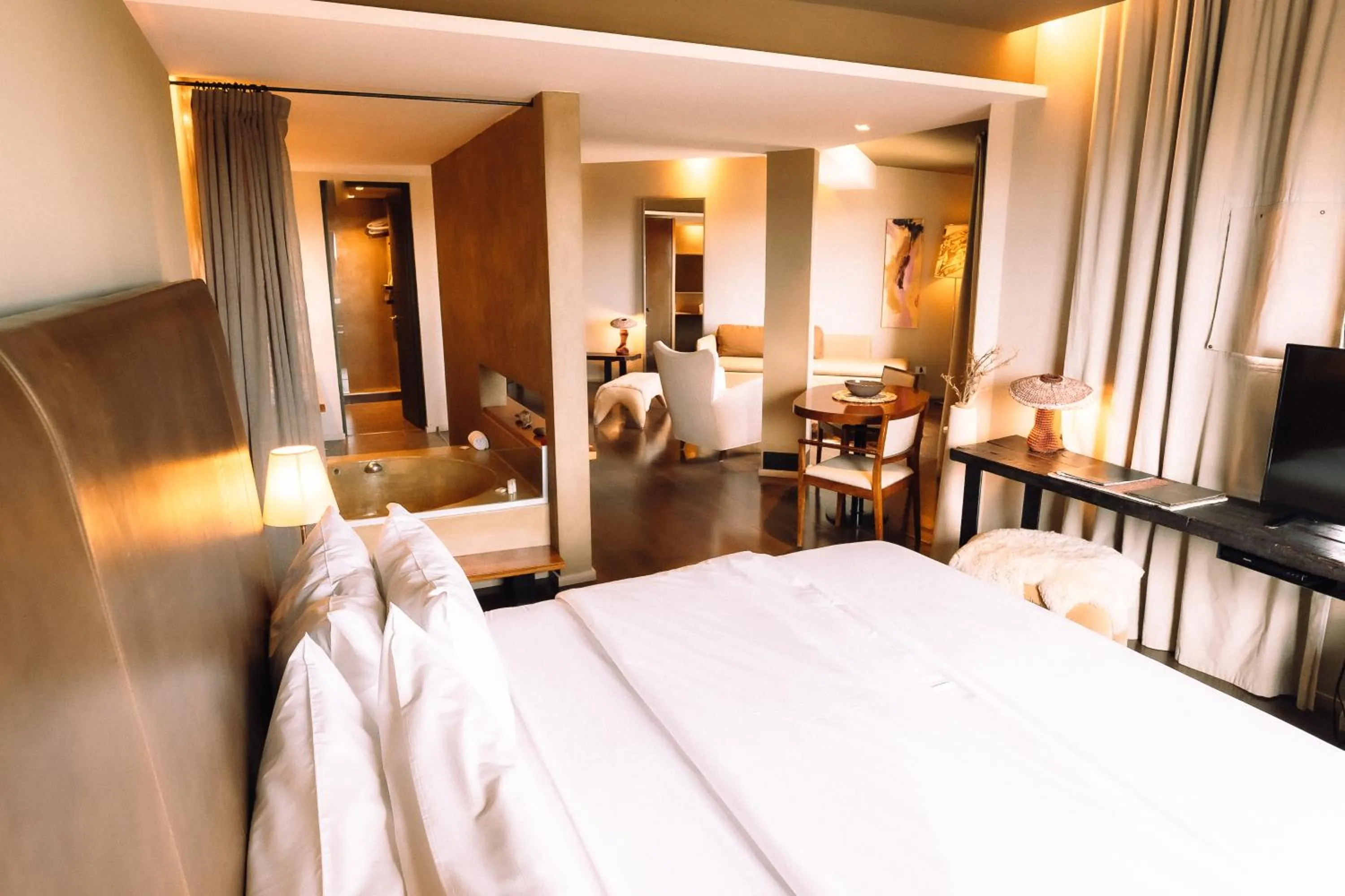 Photo of the whole room, Bed in Esplendor by Wyndham El Calafate