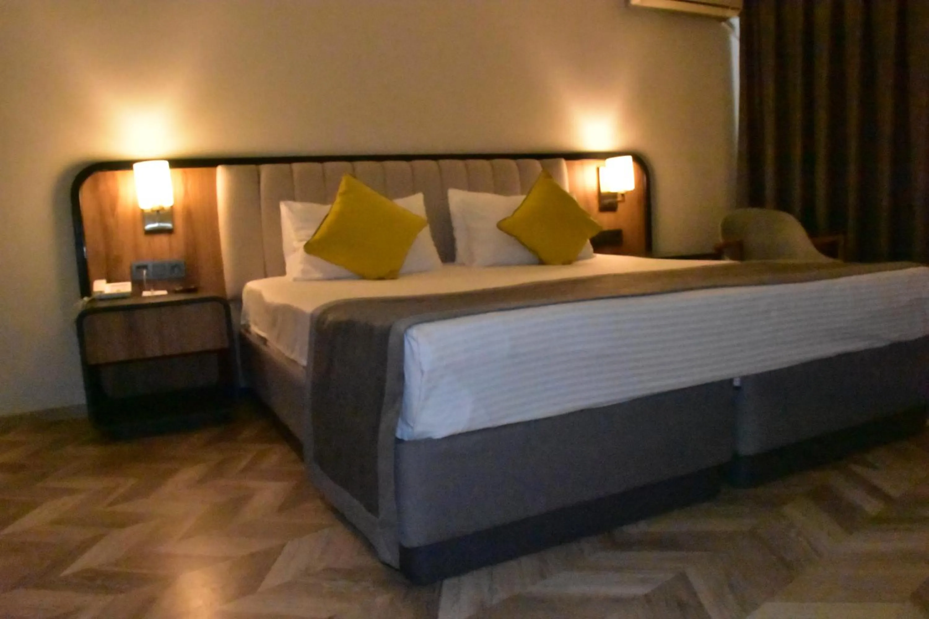 Bed in UK ANKARA Hotel