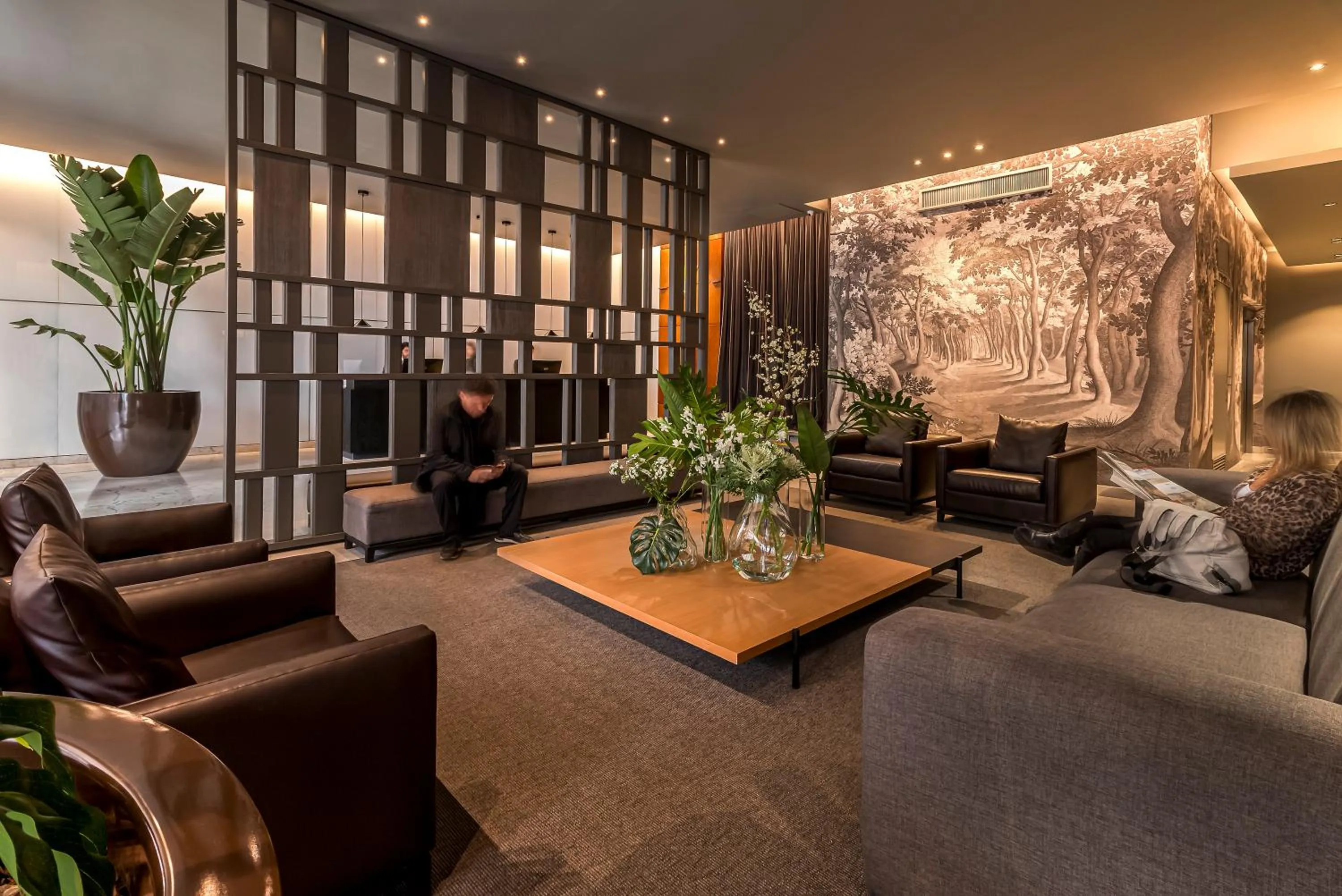 Lobby or reception in Broadway Hotel & Suites