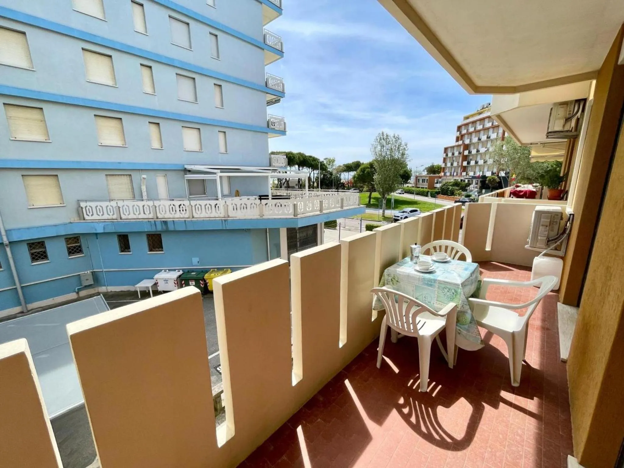 Comfortable flat 140mt from the beach
