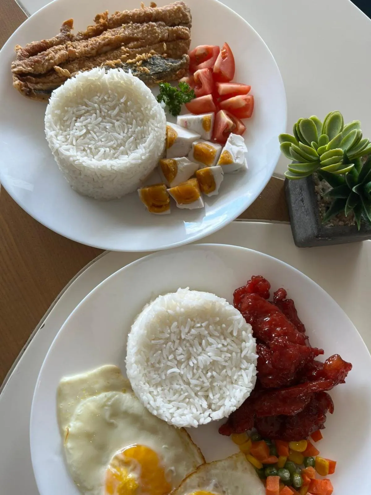 Breakfast in AEON SUITES Staycation