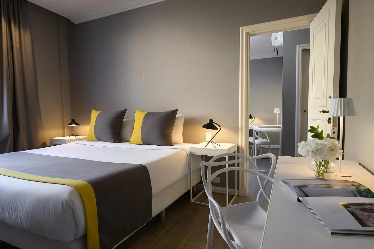 Bed in Midtown Boutique Hotel