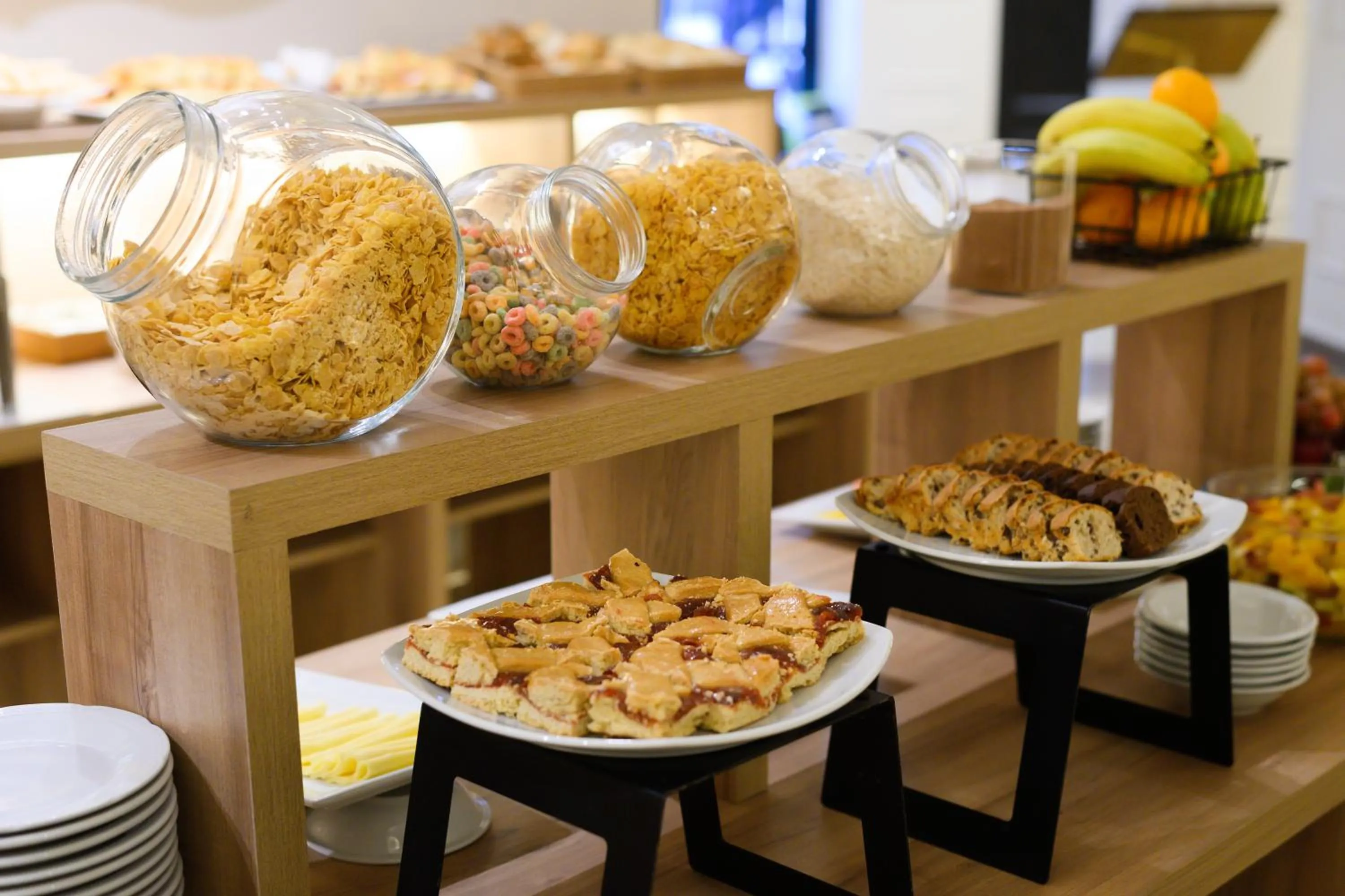 Breakfast in Midtown Boutique Hotel