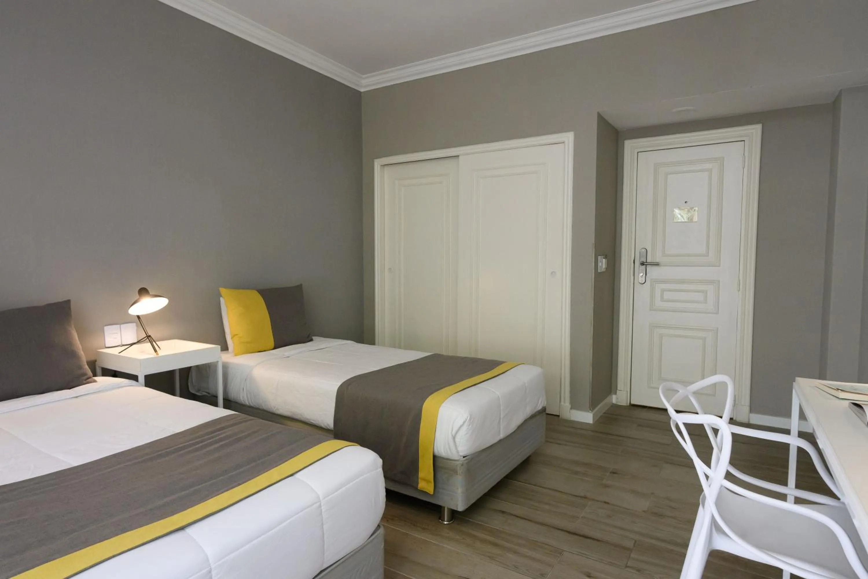 Bed in Midtown Boutique Hotel