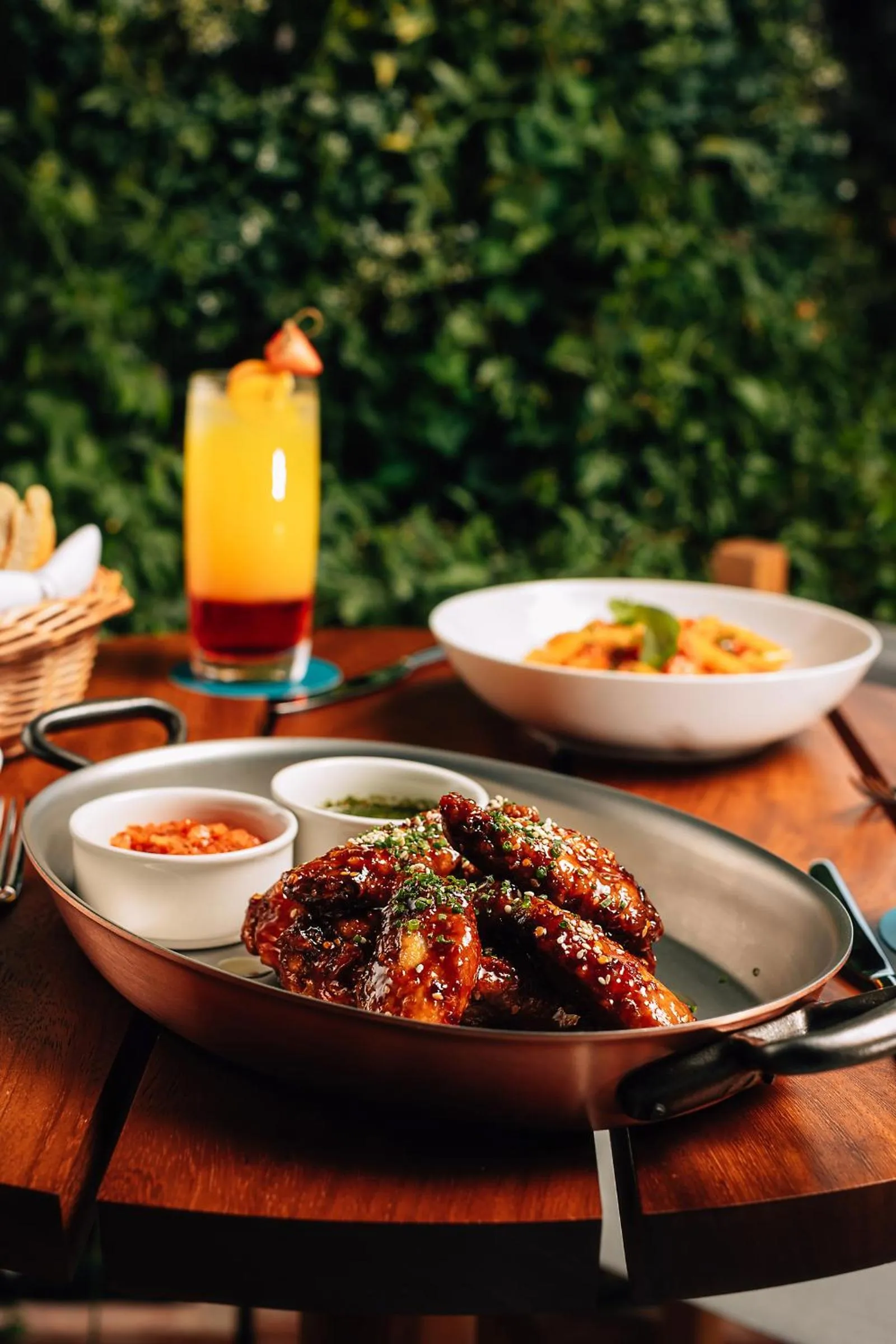 Food and drinks in The Dubai EDITION