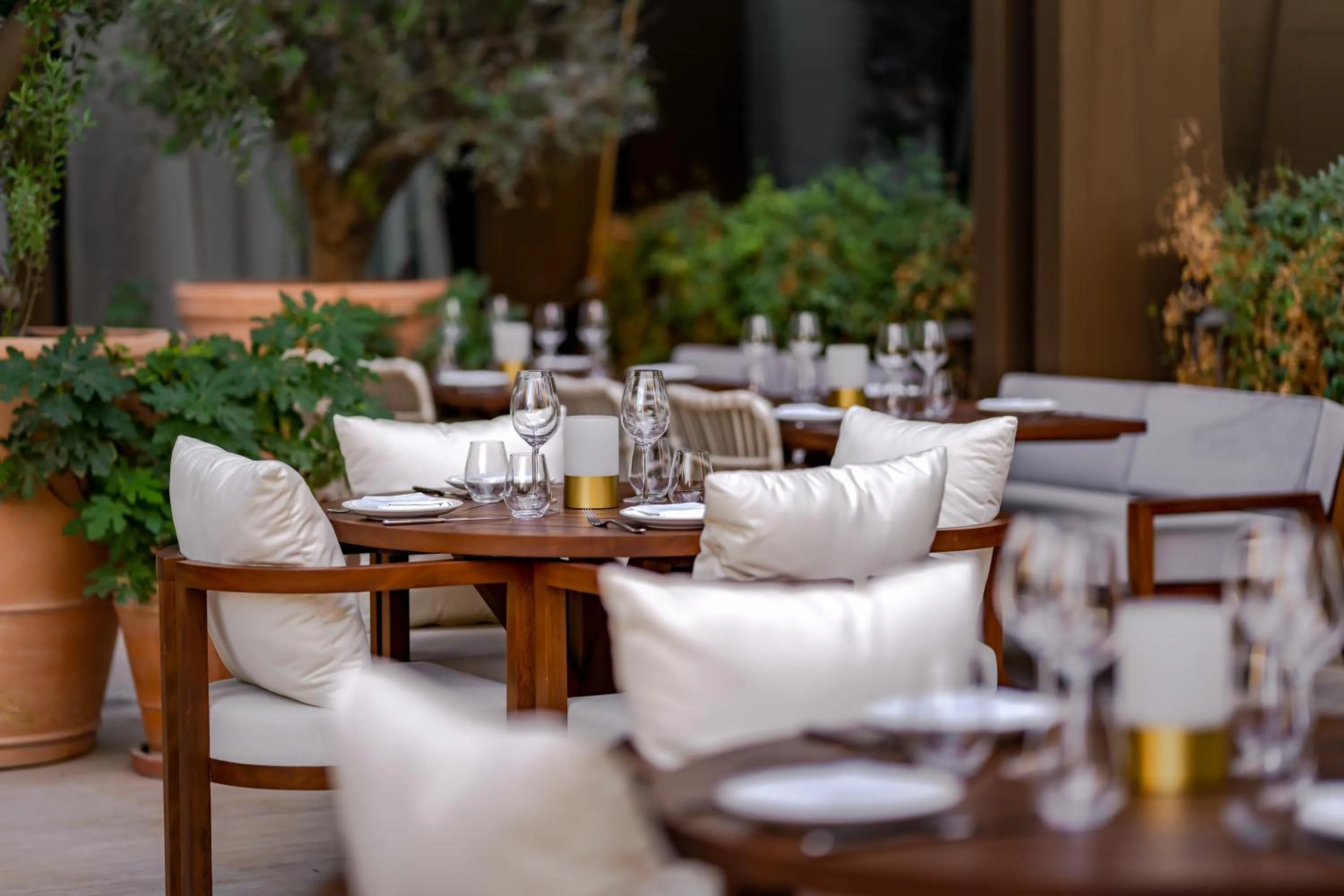 Restaurant/places to eat in The Dubai EDITION