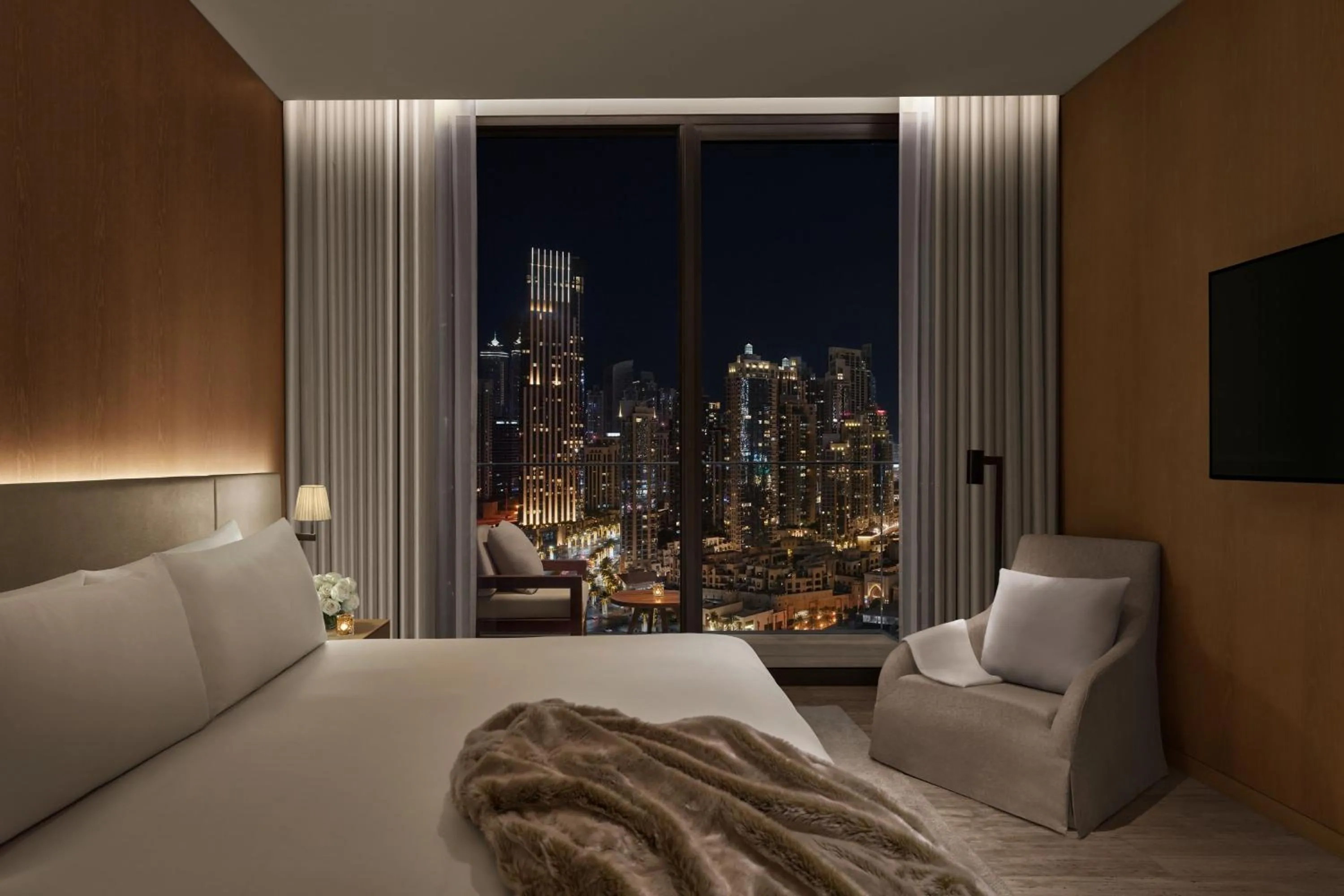 Bedroom, Bed in The Dubai EDITION