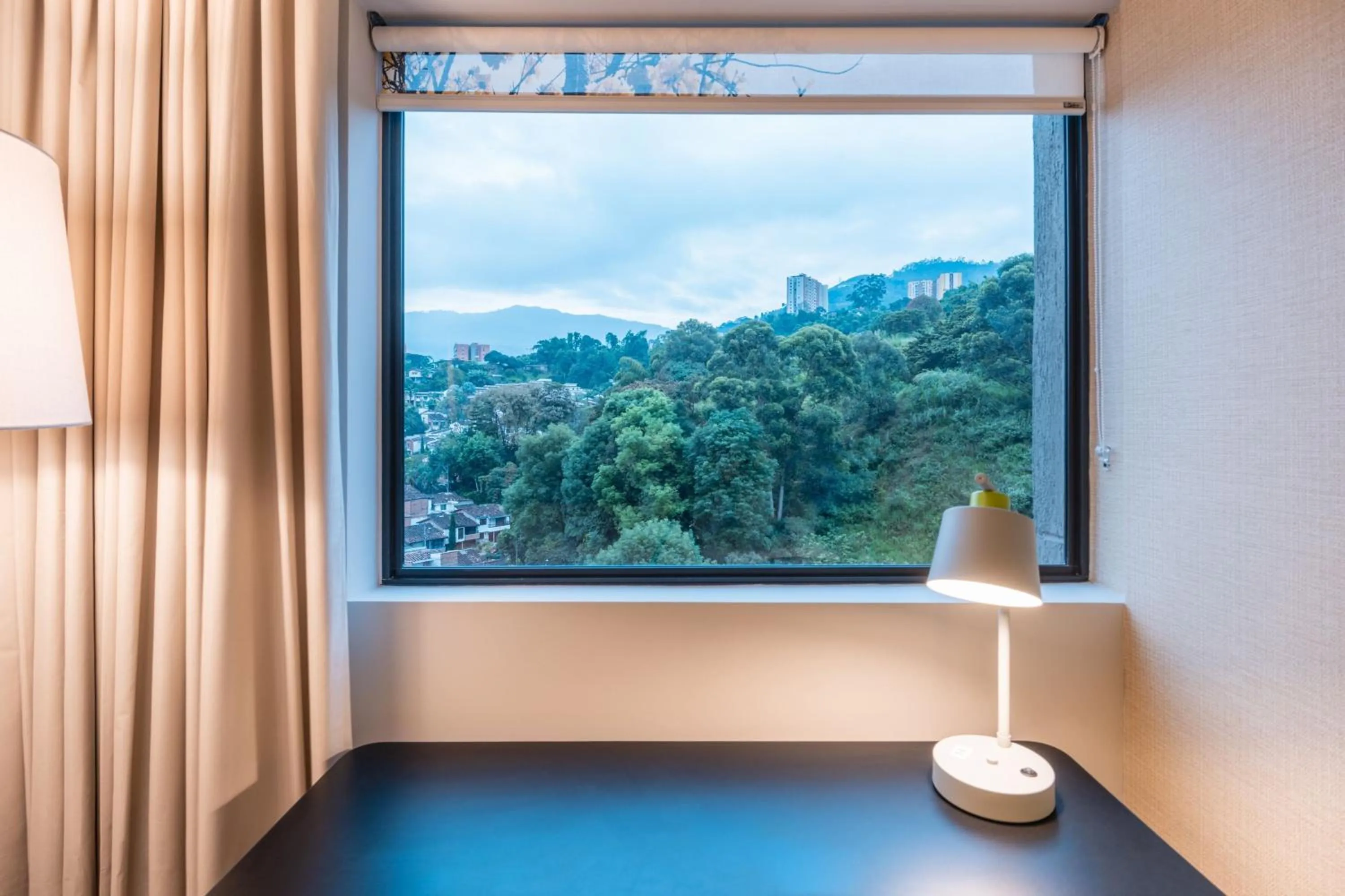 Photo of the whole room in Fairfield by Marriott Medellin Sabaneta