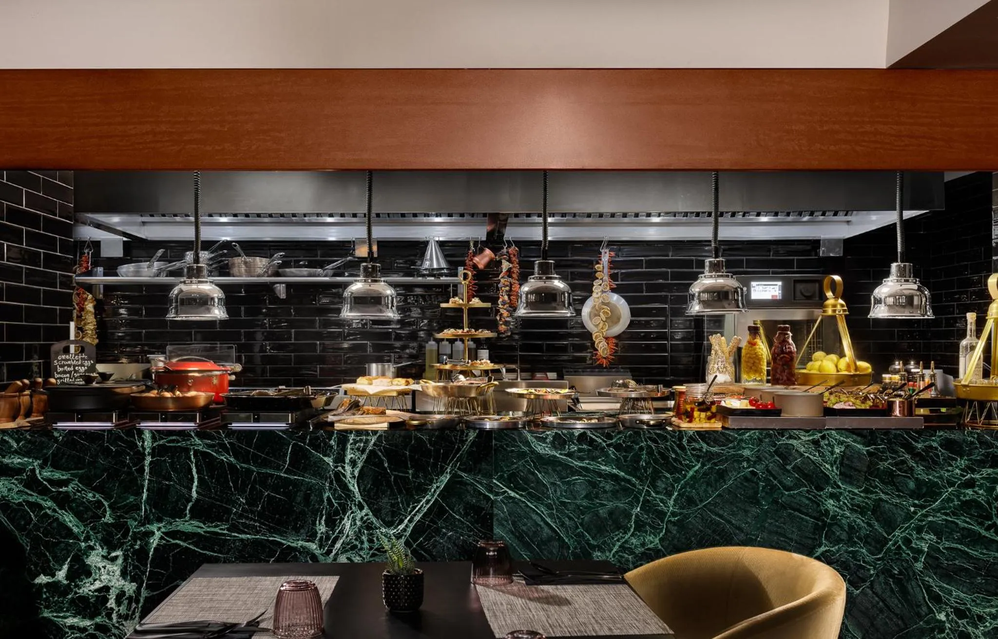 Restaurant/places to eat in Anise, Aluma Hotels & Resorts