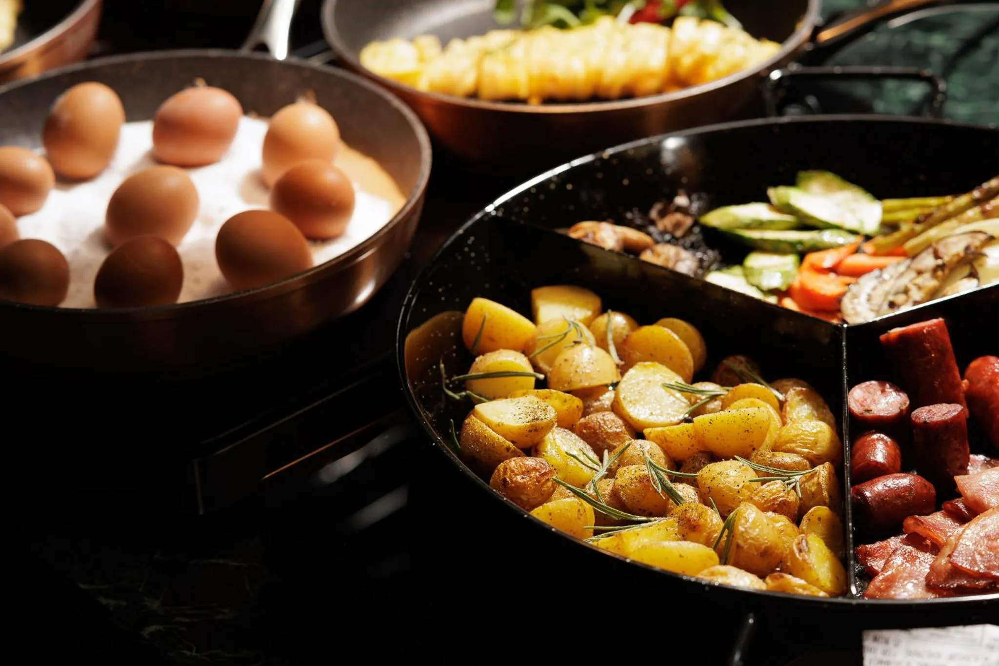 Breakfast in Anise, Aluma Hotels & Resorts