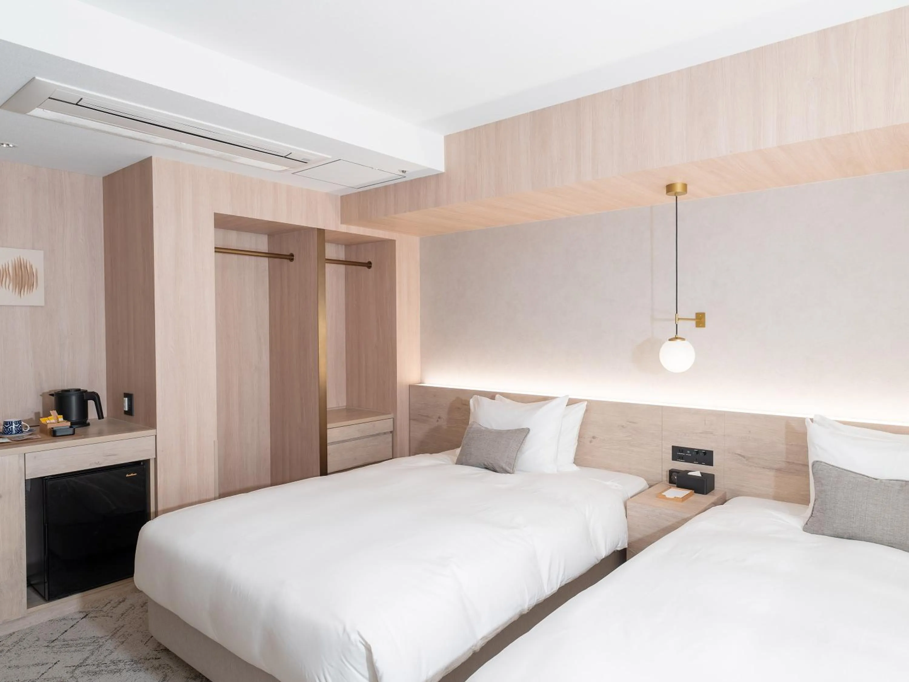 Photo of the whole room, Bed in HOTEL THE LEBEN OSAKA