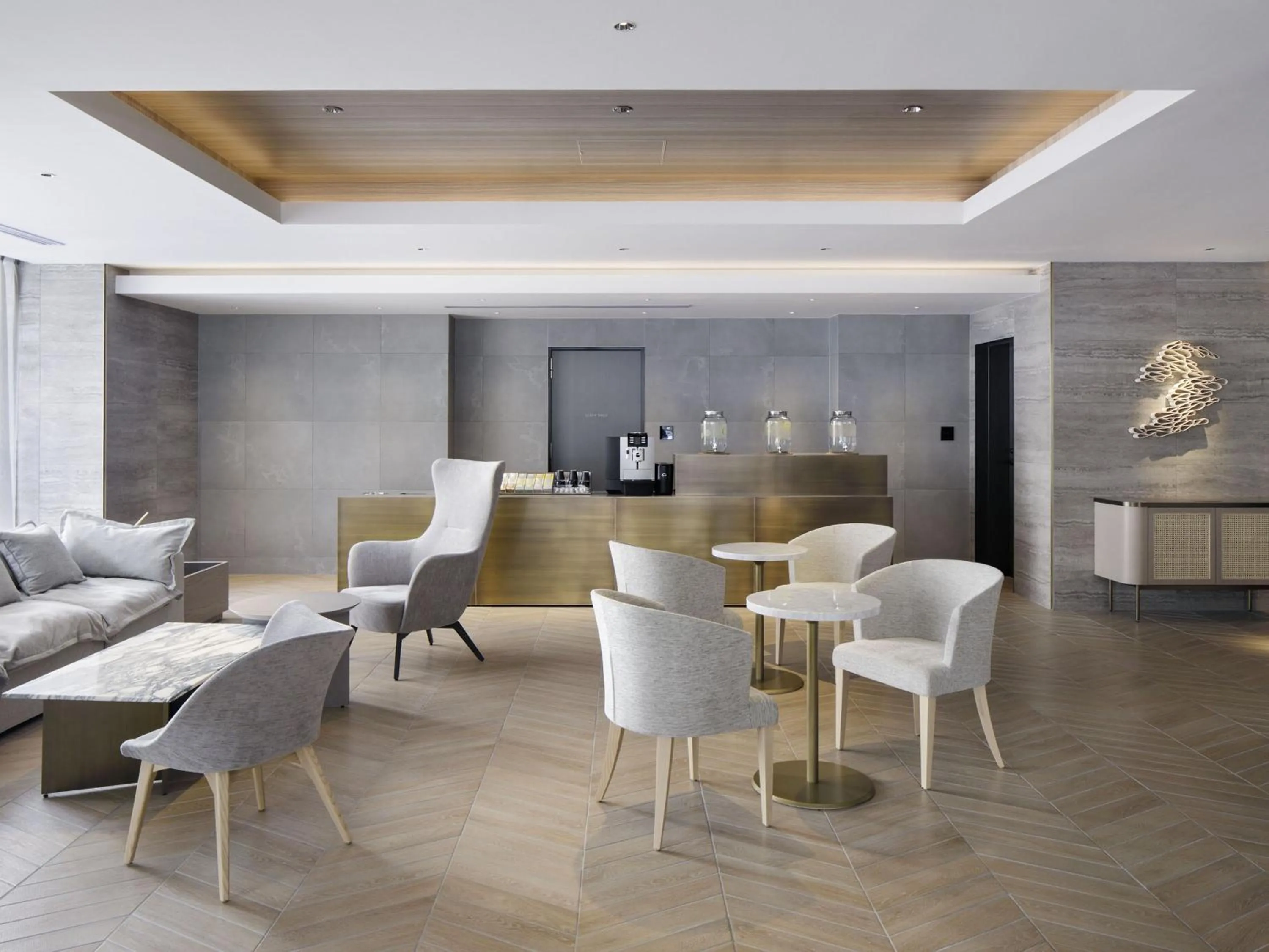 Communal lounge/ TV room in HOTEL THE LEBEN OSAKA