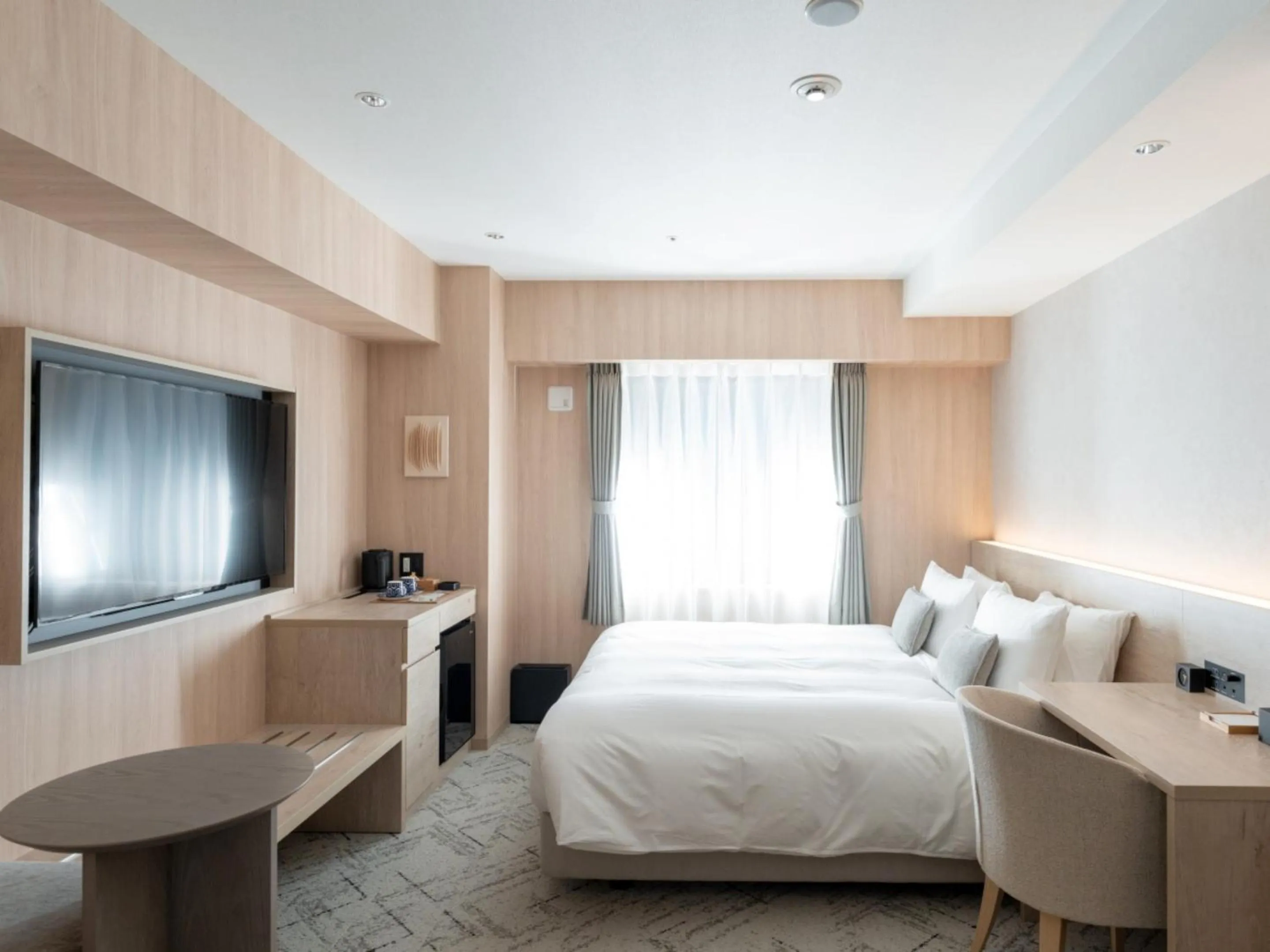 Photo of the whole room, Bed in HOTEL THE LEBEN OSAKA