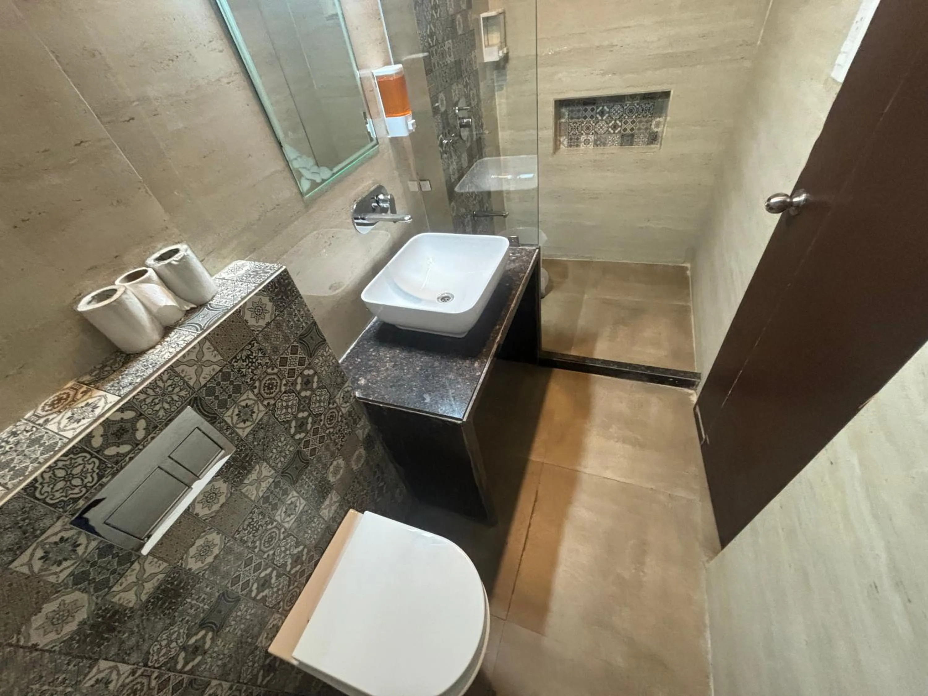 Bathroom in Hotel Life Inn