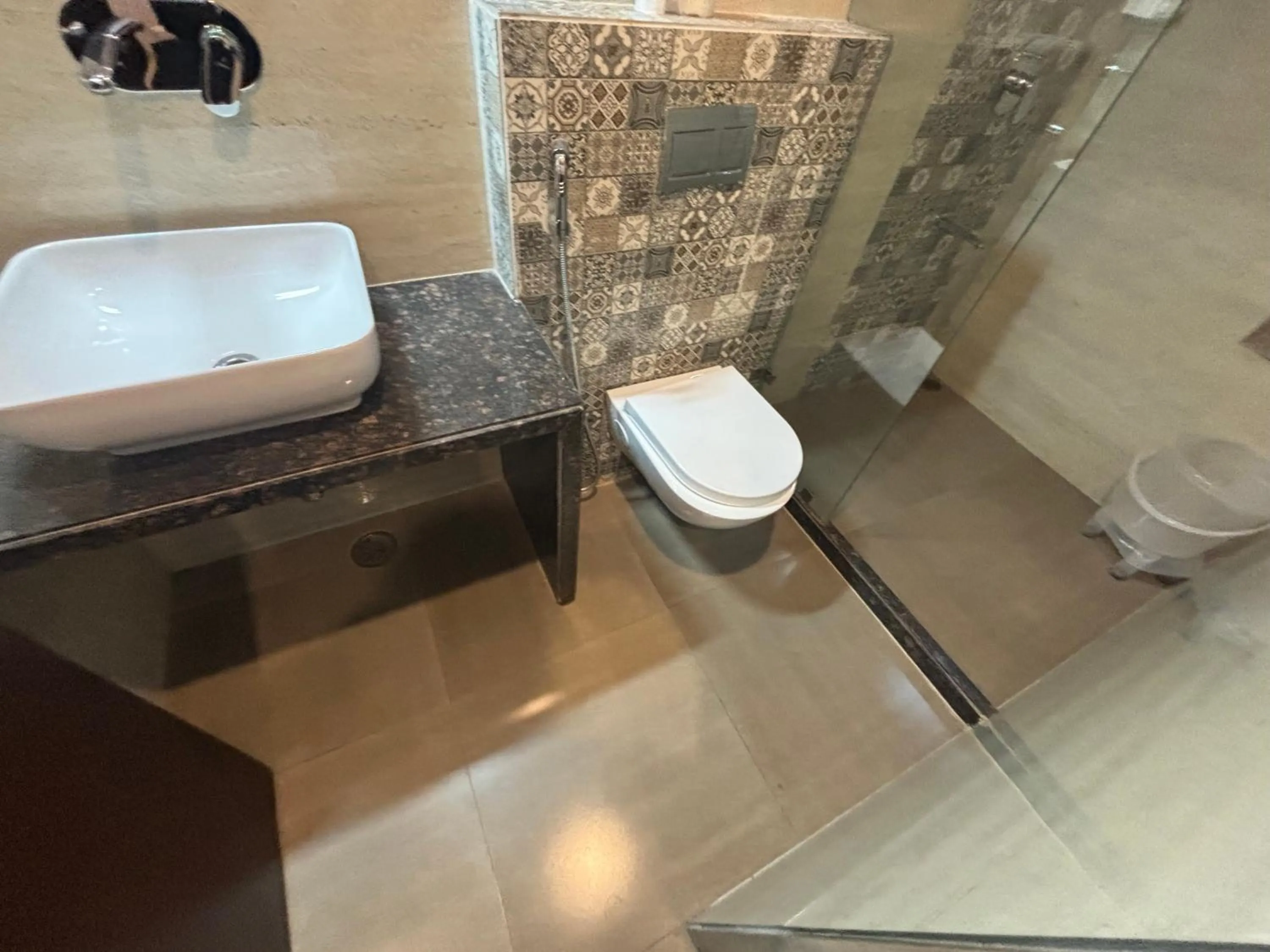 Bathroom in Hotel Life Inn