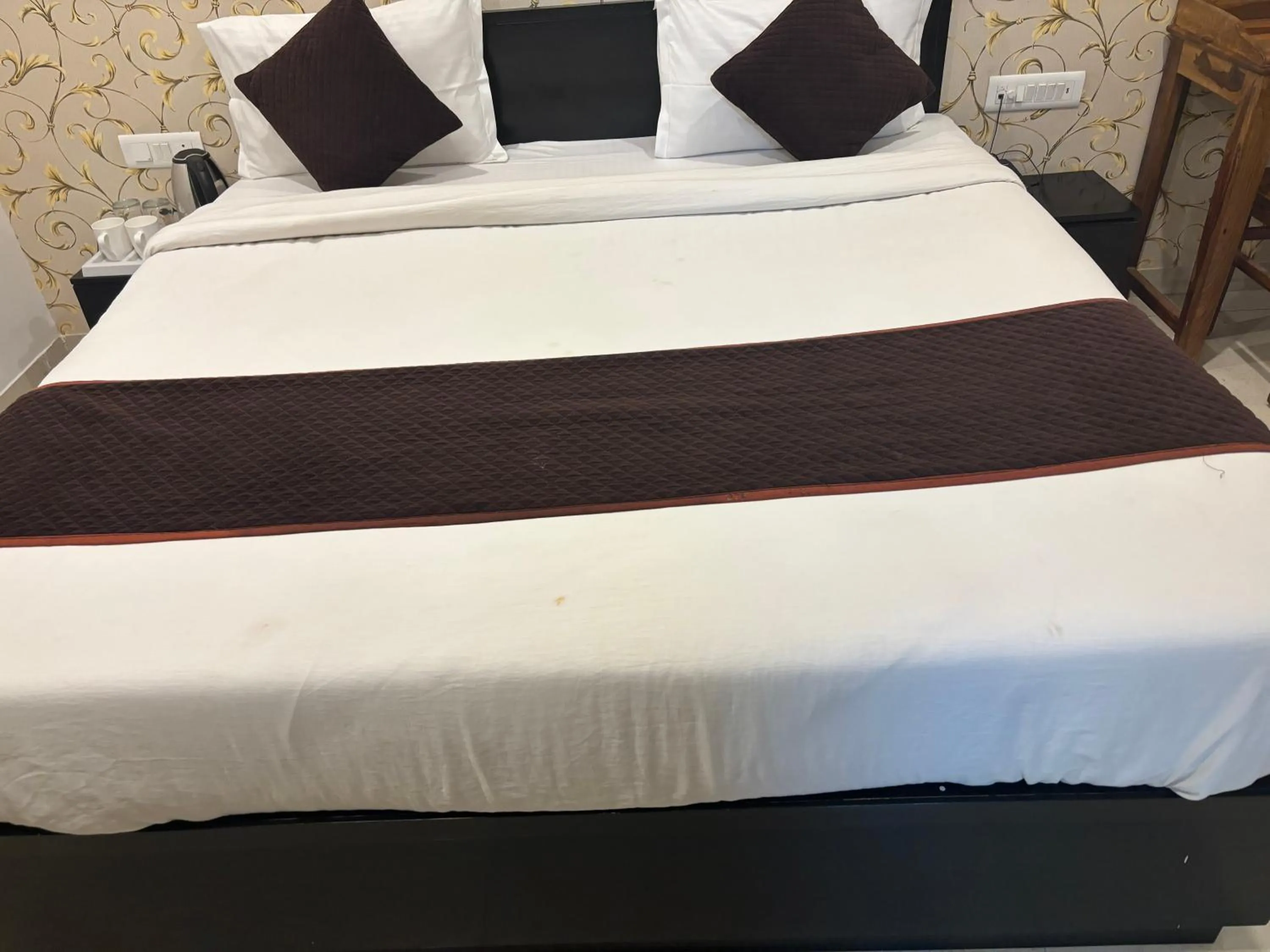 Bed in Hotel Life Inn