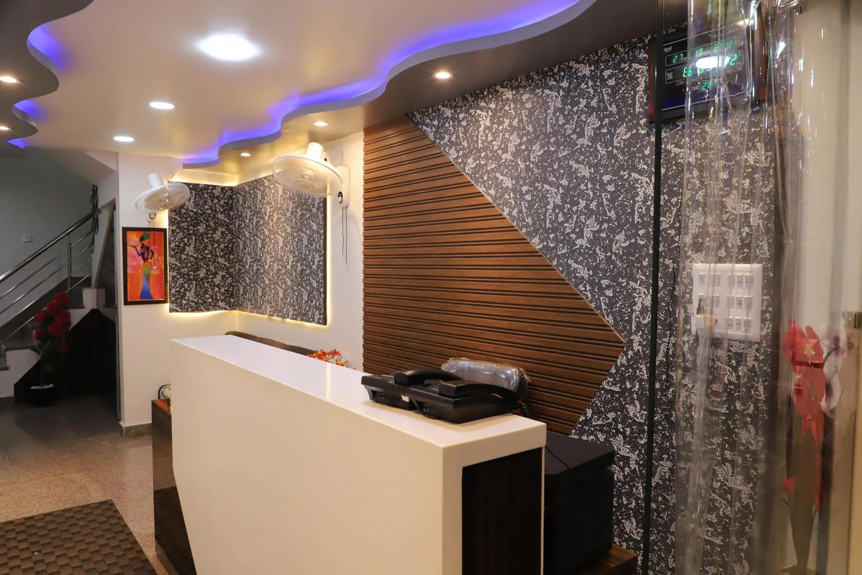 Lobby or reception in HOTEL SHEEBA