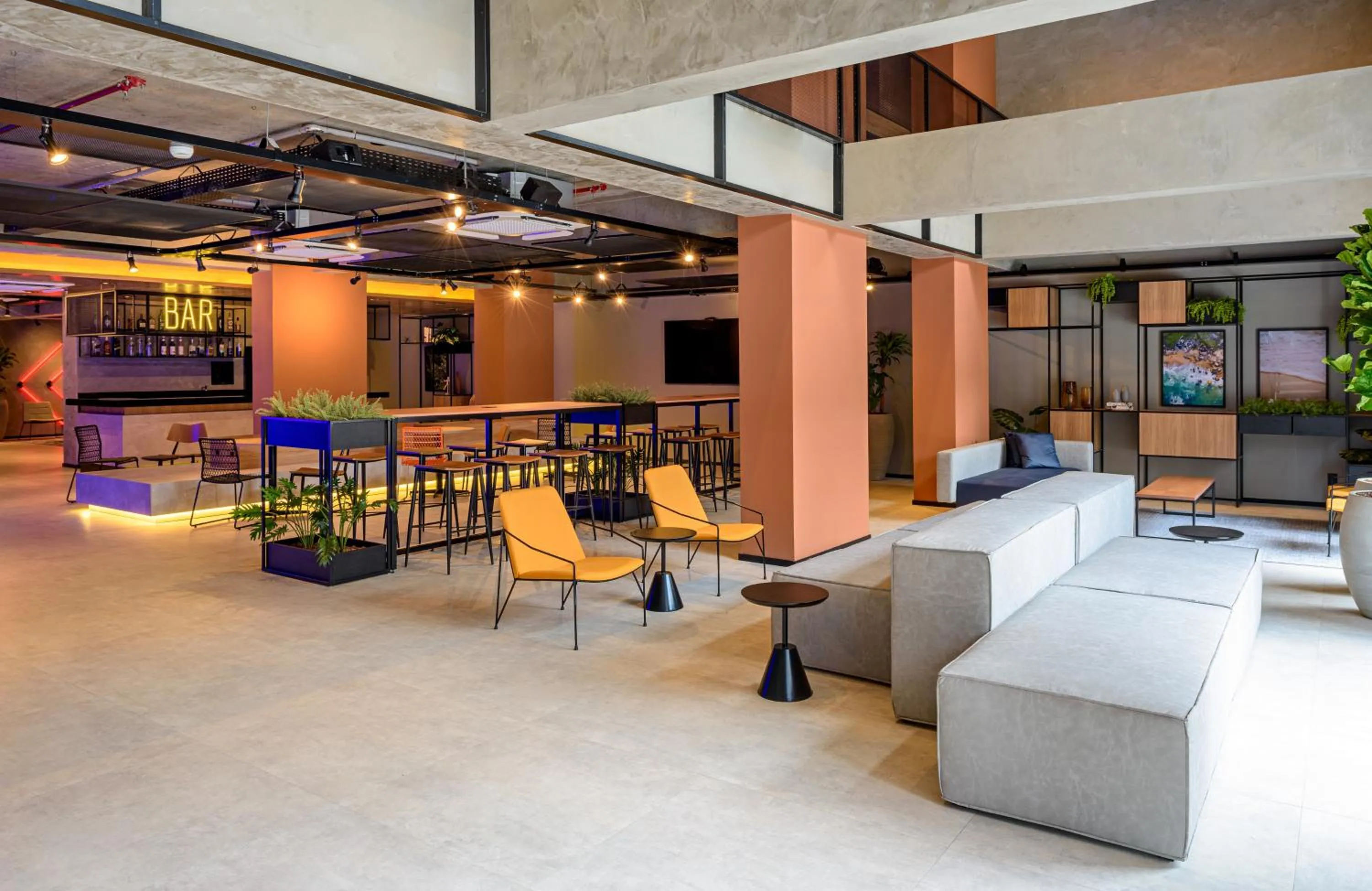 Lobby or reception in Ibis Balneario Camboriu