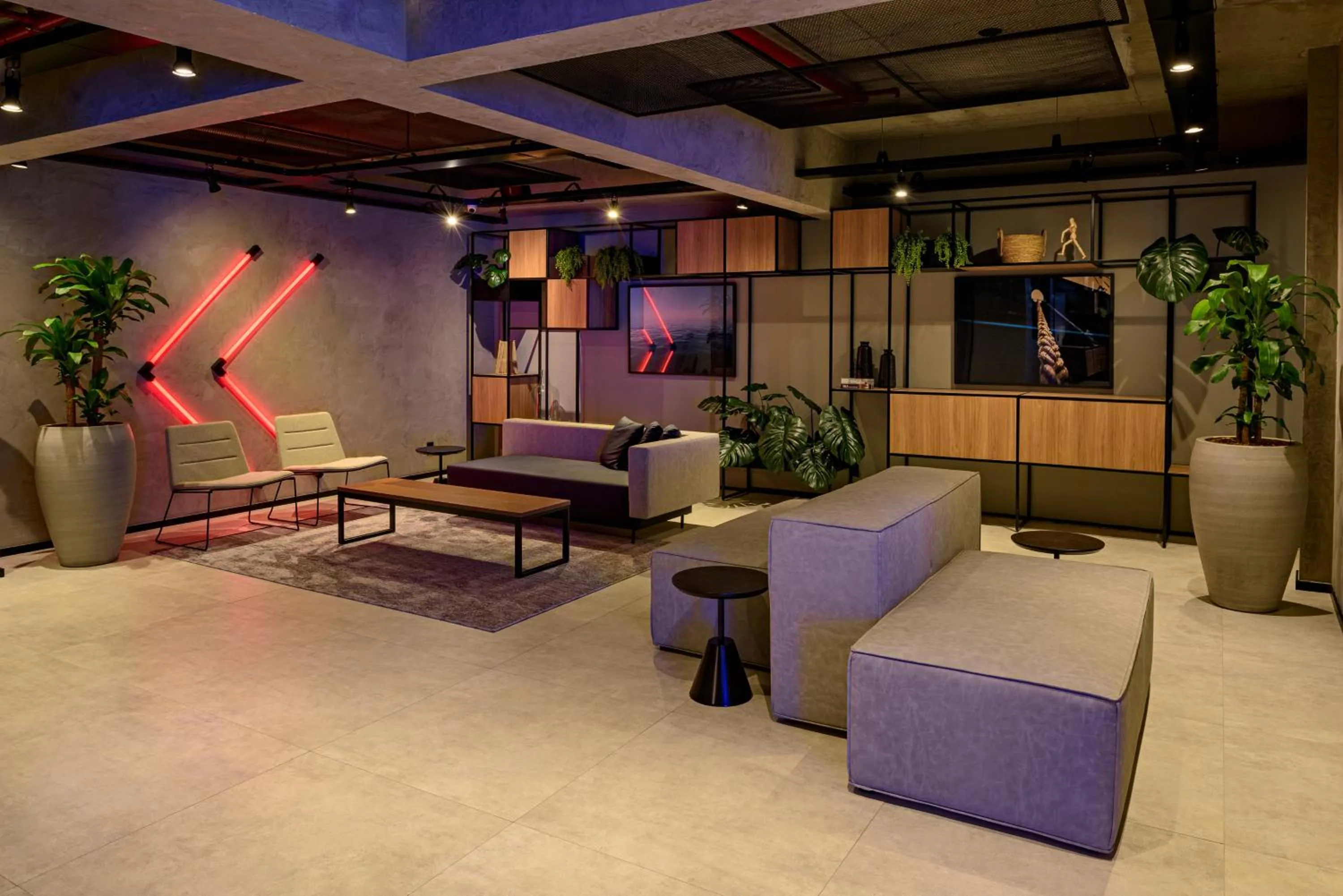 Lobby or reception in Ibis Budget Balneario Camboriu