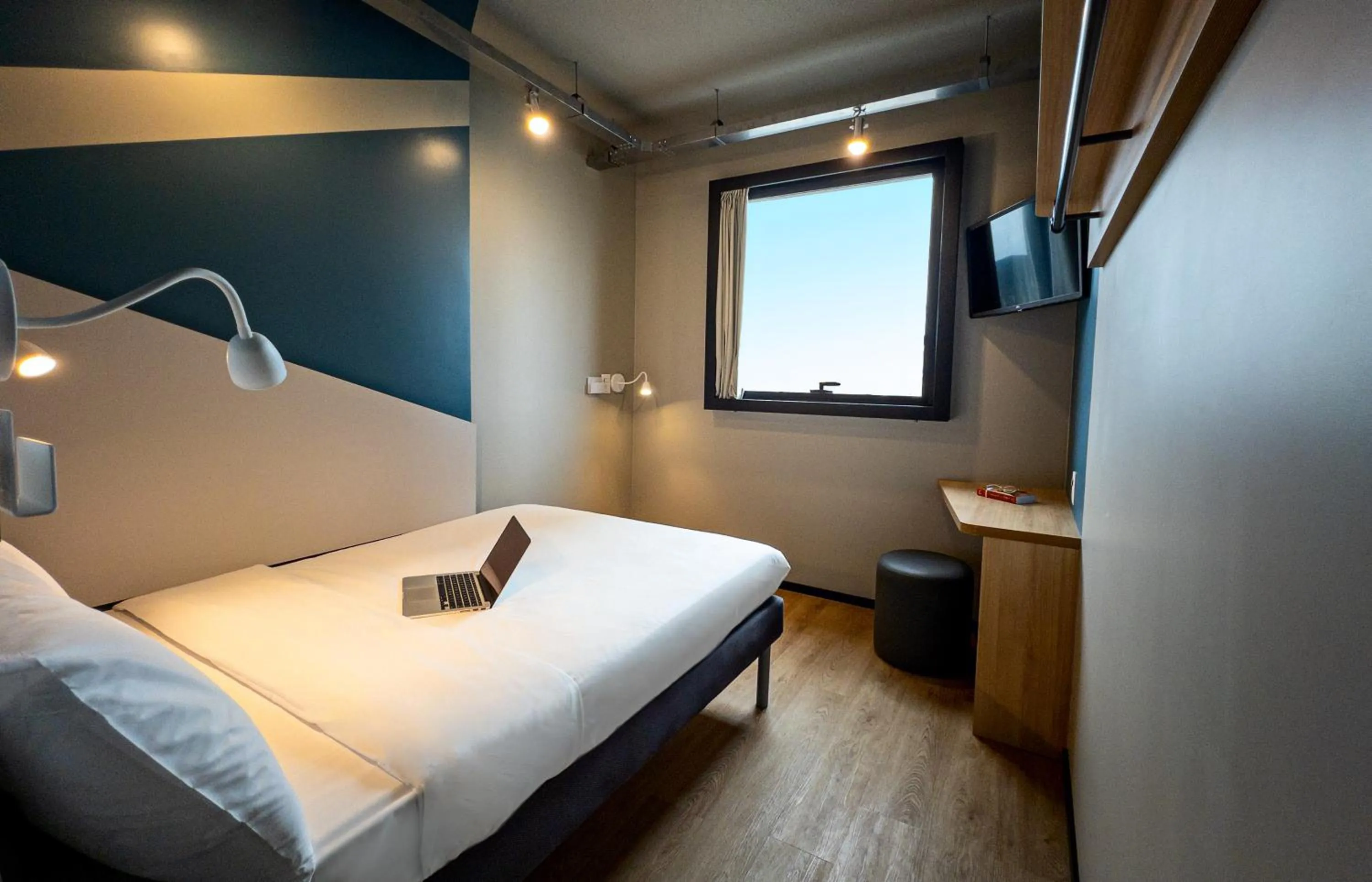 Bed in Ibis Budget Balneario Camboriu