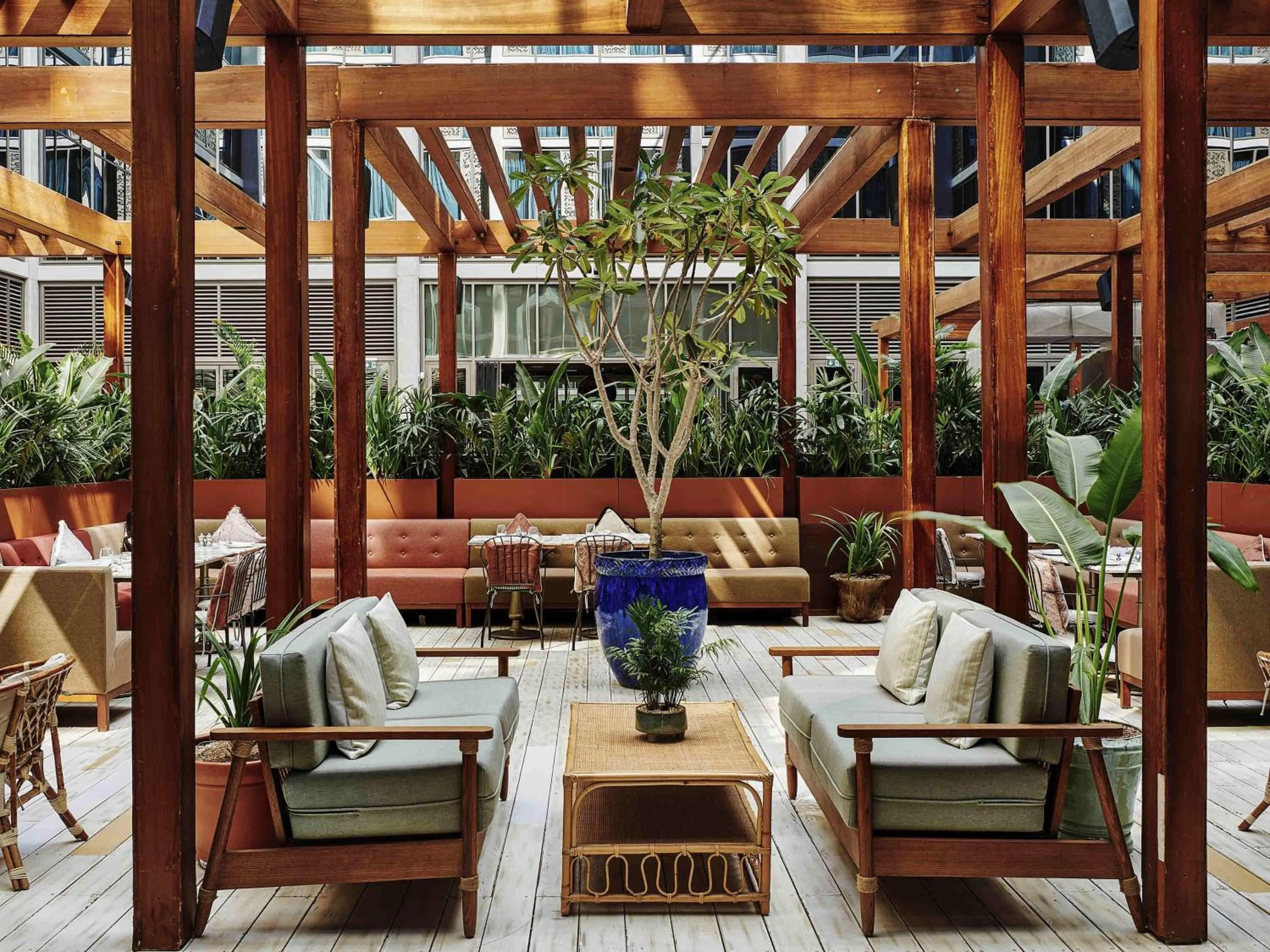 Restaurant/places to eat in 25hours Hotel Dubai One Central