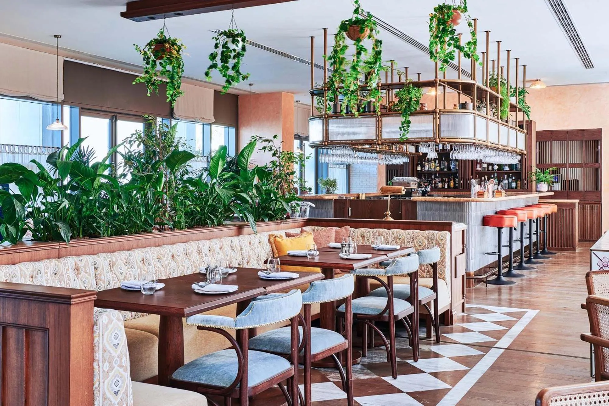 Restaurant/places to eat in 25hours Hotel Dubai One Central